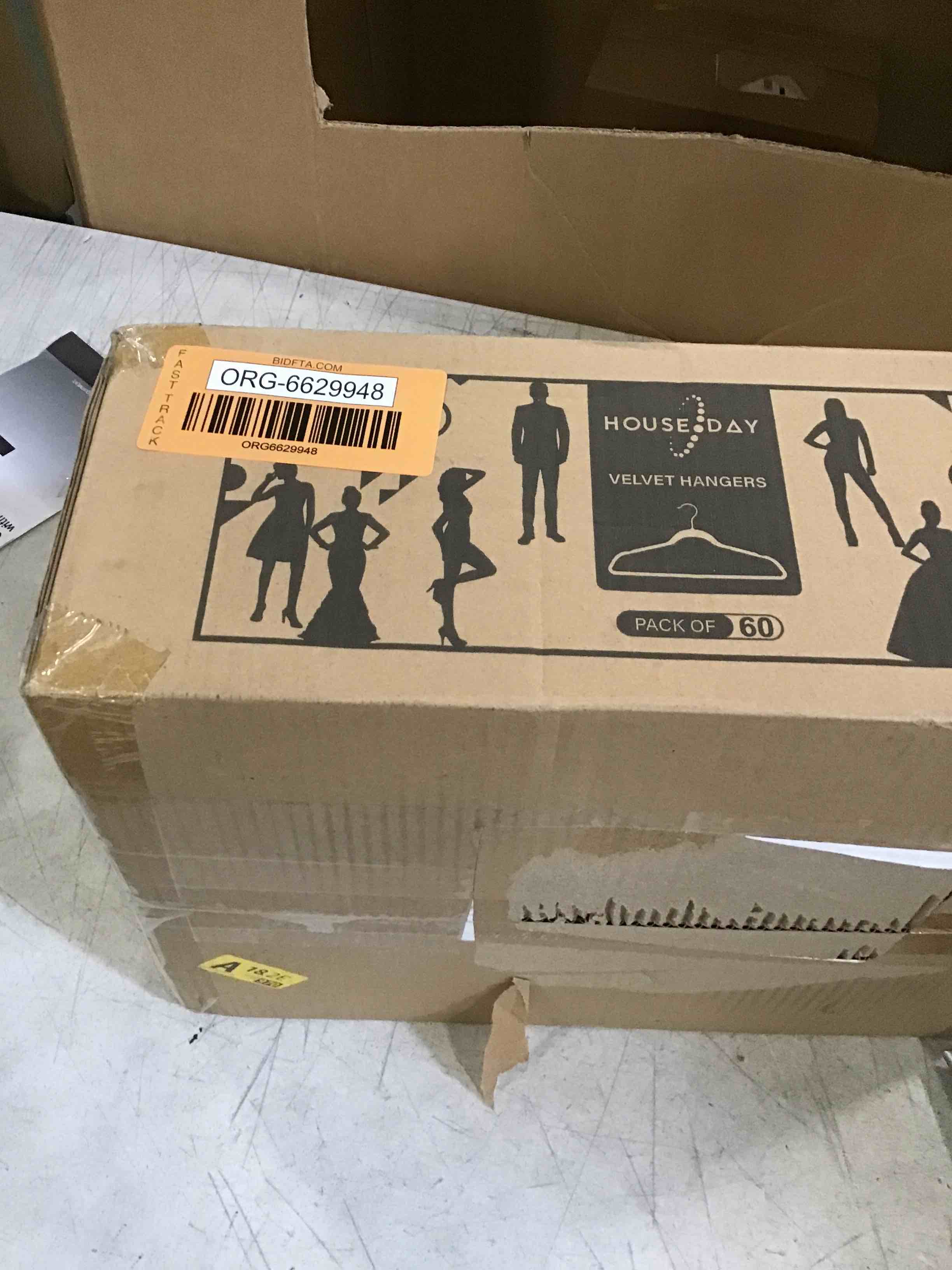 https://s3.amazonaws.com/lotting-images-prod/bidfta/ORG6629948_1716146238451.jpeg