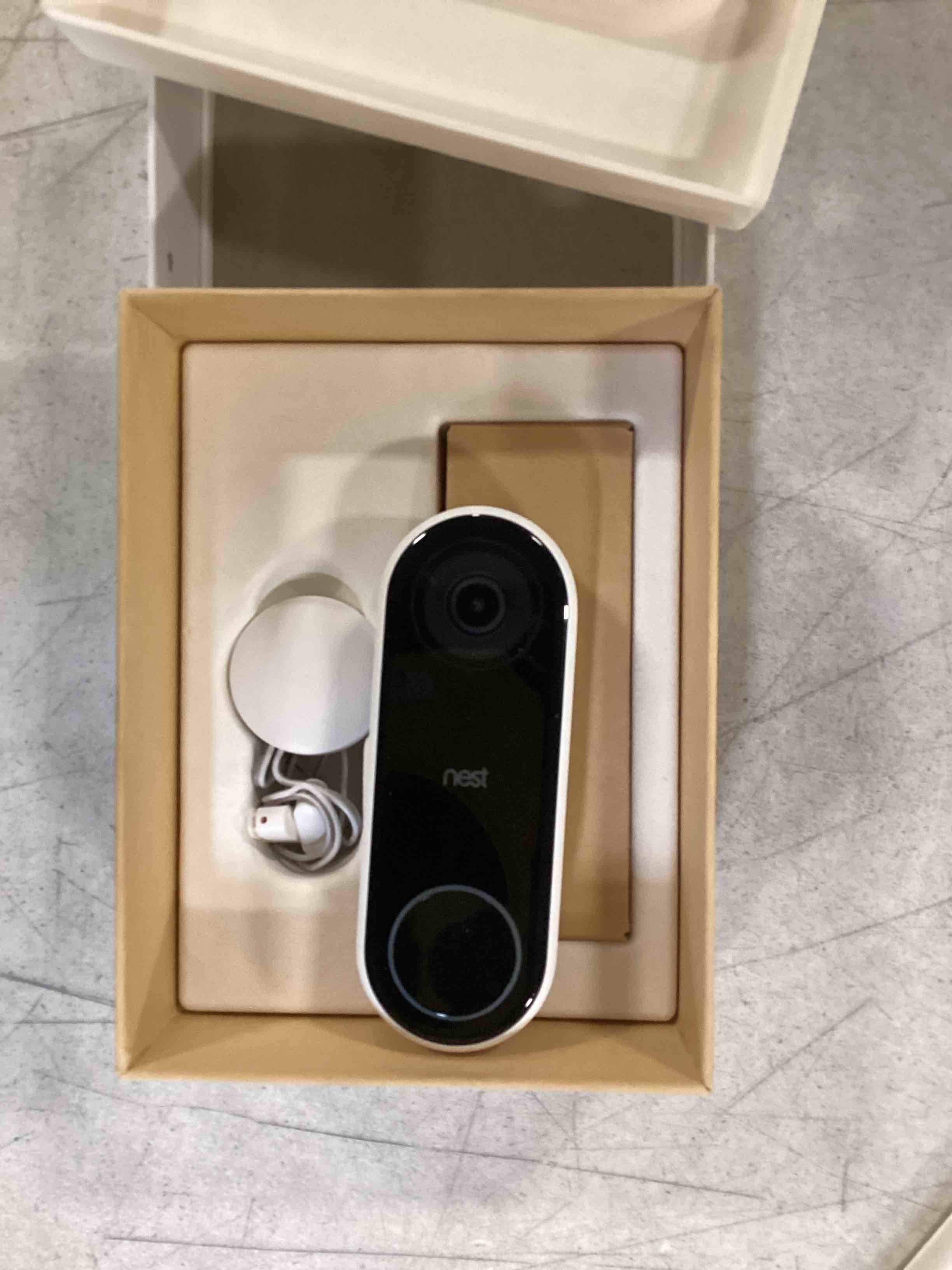 https://s3.amazonaws.com/lotting-images-prod/bidfta/ORG6630067_1716303617178.jpeg