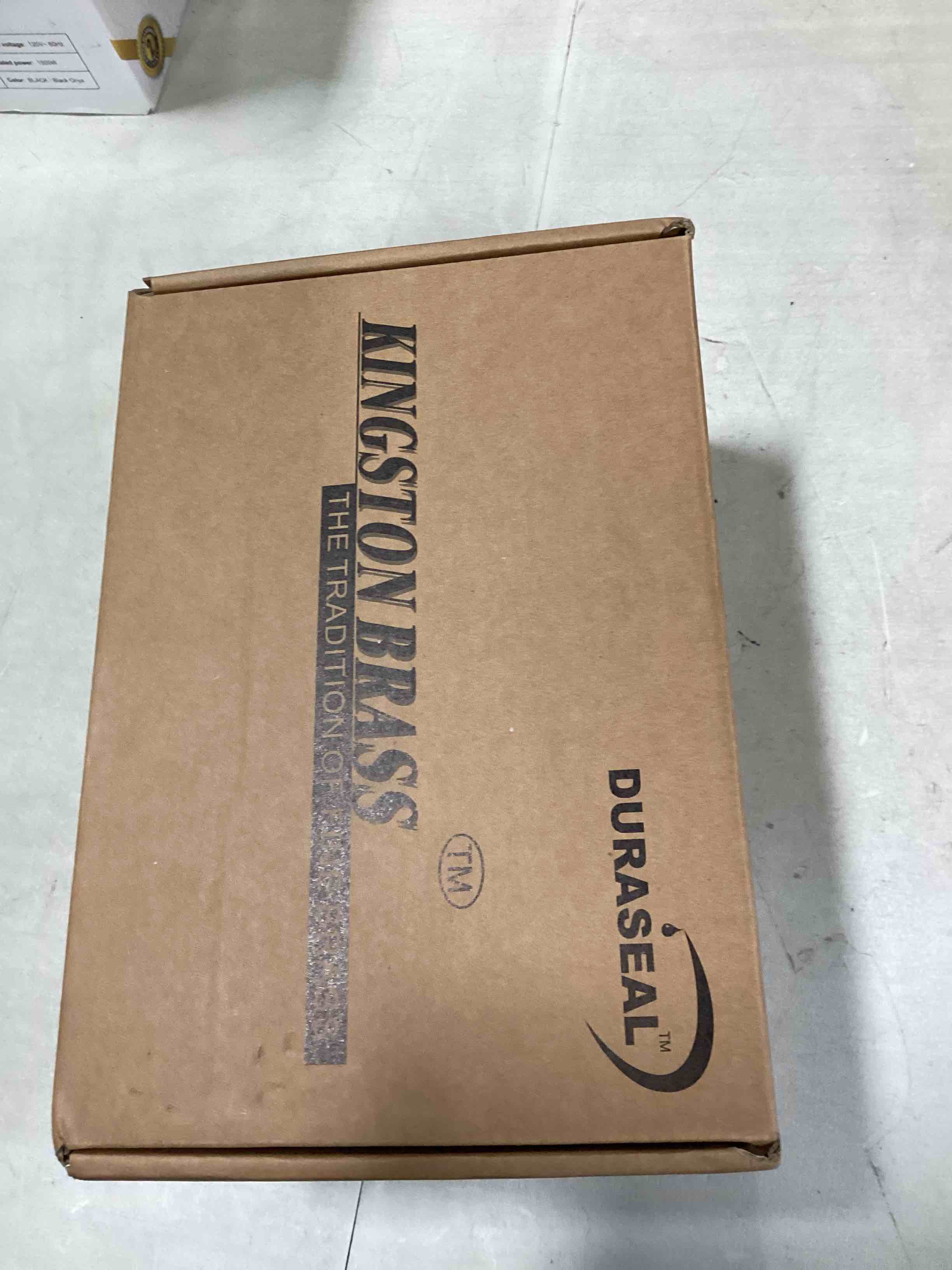https://s3.amazonaws.com/lotting-images-prod/bidfta/ORG6630359_1716576091341.jpeg