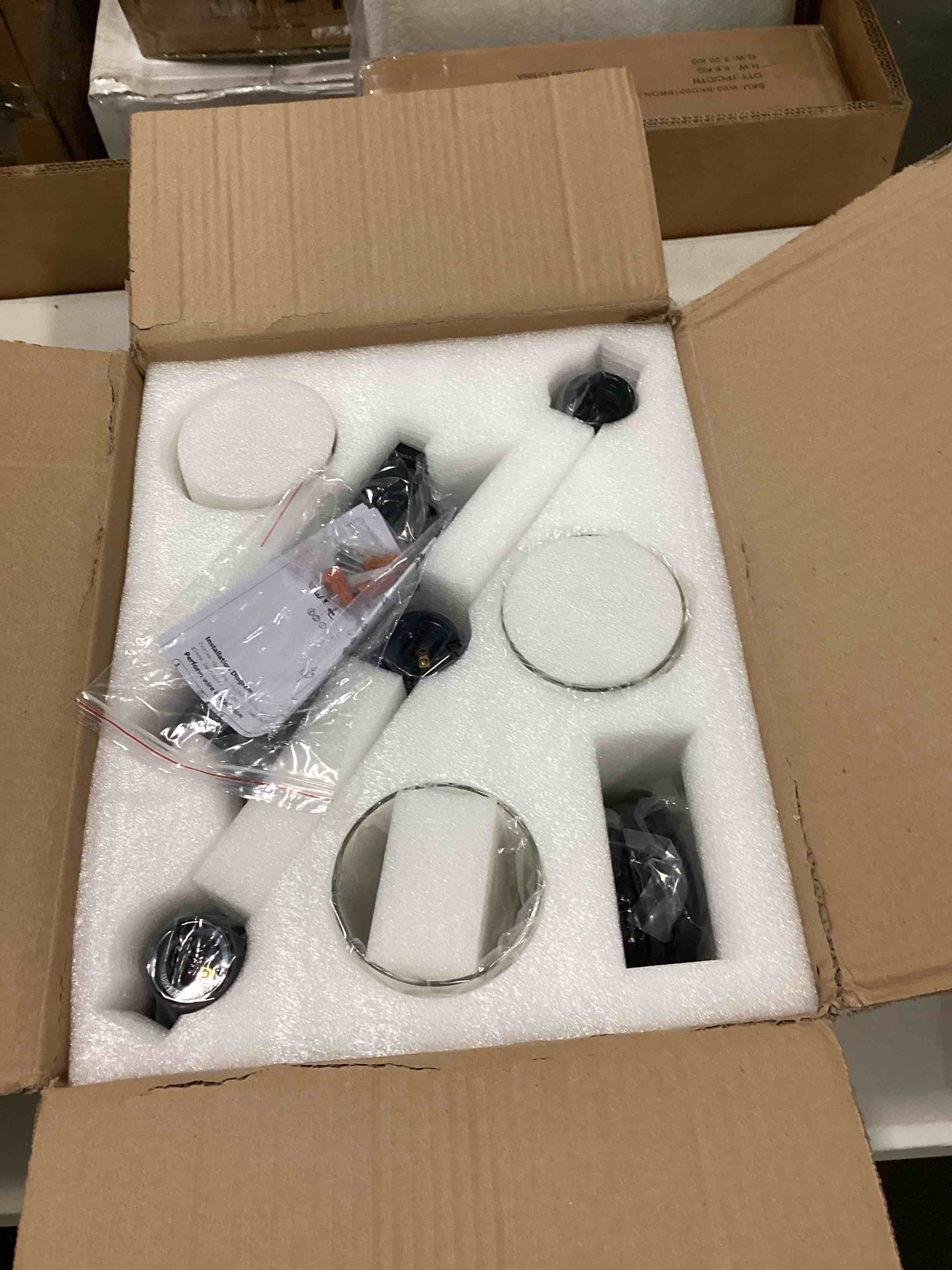https://s3.amazonaws.com/lotting-images-prod/bidfta/ORG6630455_1715782893692.jpeg