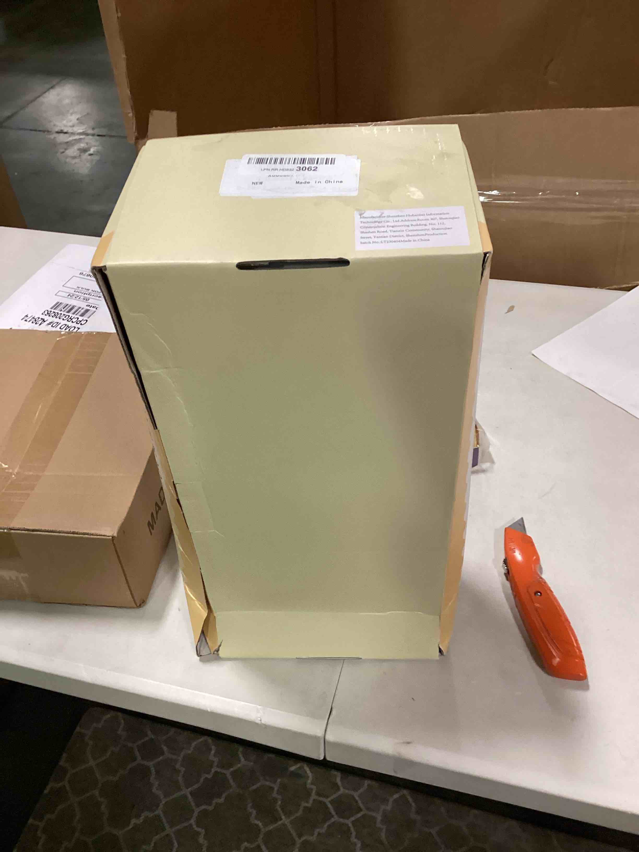 https://s3.amazonaws.com/lotting-images-prod/bidfta/ORG6630768_1715948696636.jpeg