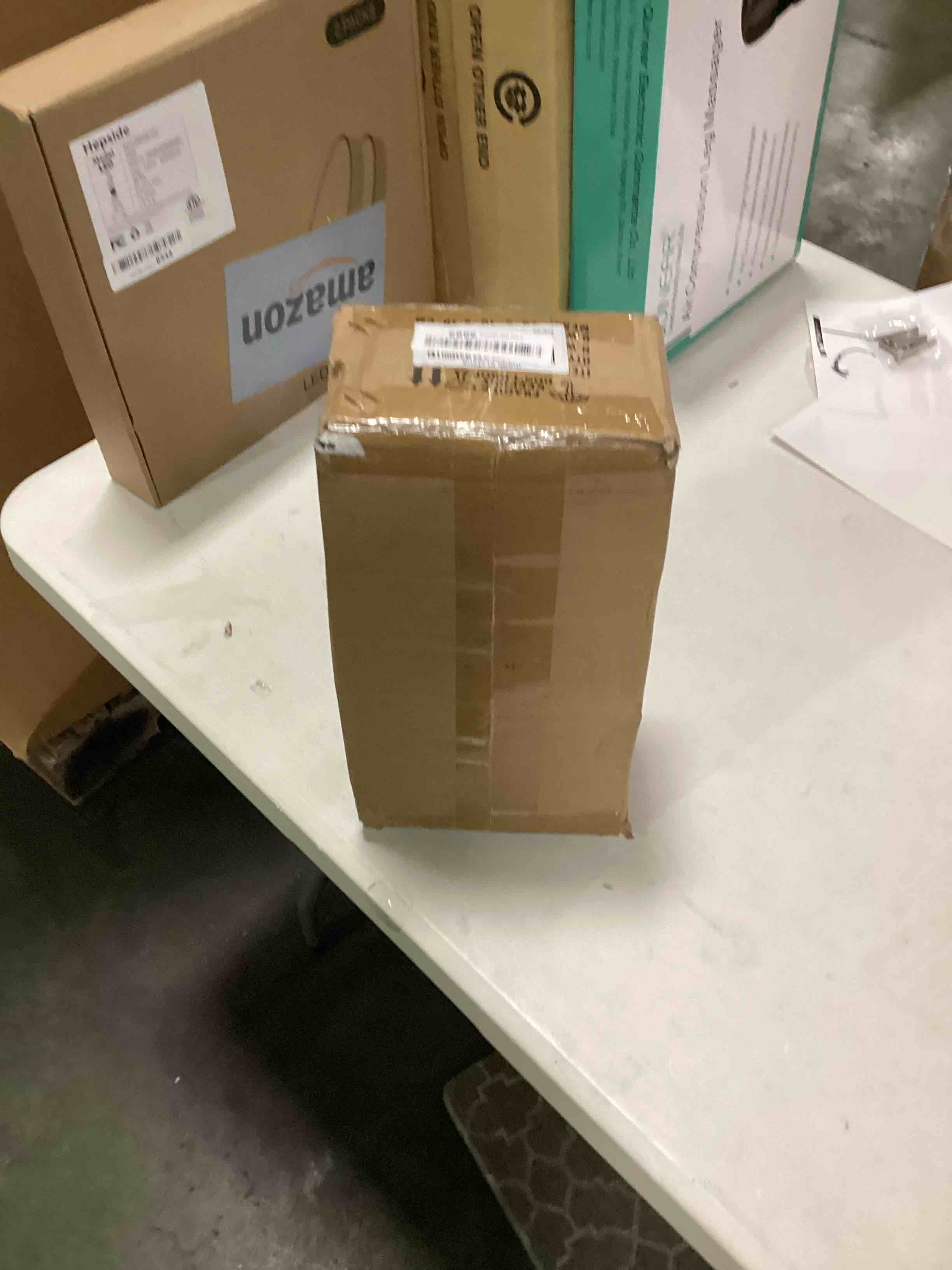 https://s3.amazonaws.com/lotting-images-prod/bidfta/ORG6630831_1715957749441.jpeg