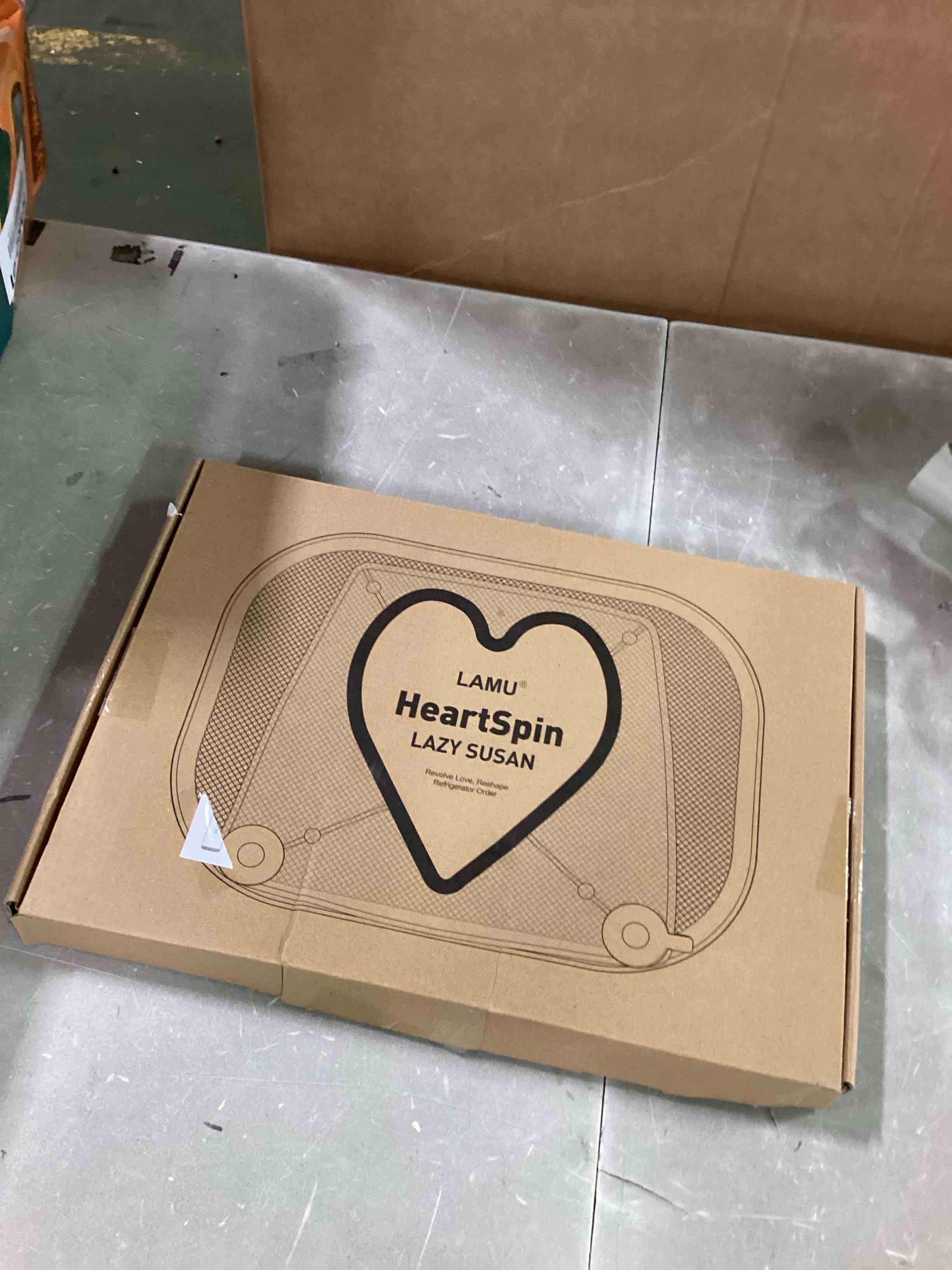 https://s3.amazonaws.com/lotting-images-prod/bidfta/ORG6631148_1716219685893.jpeg