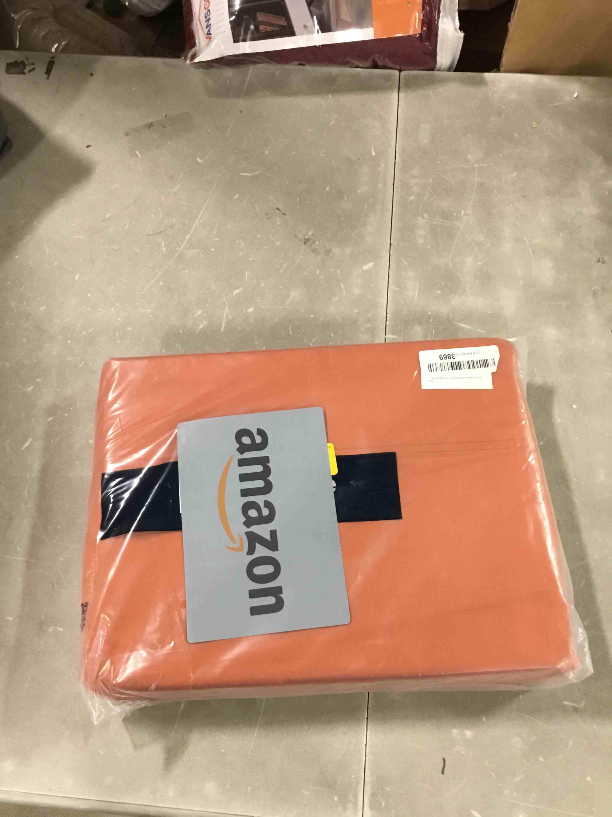 https://s3.amazonaws.com/lotting-images-prod/bidfta/ORG6631847_1716388755853.jpeg
