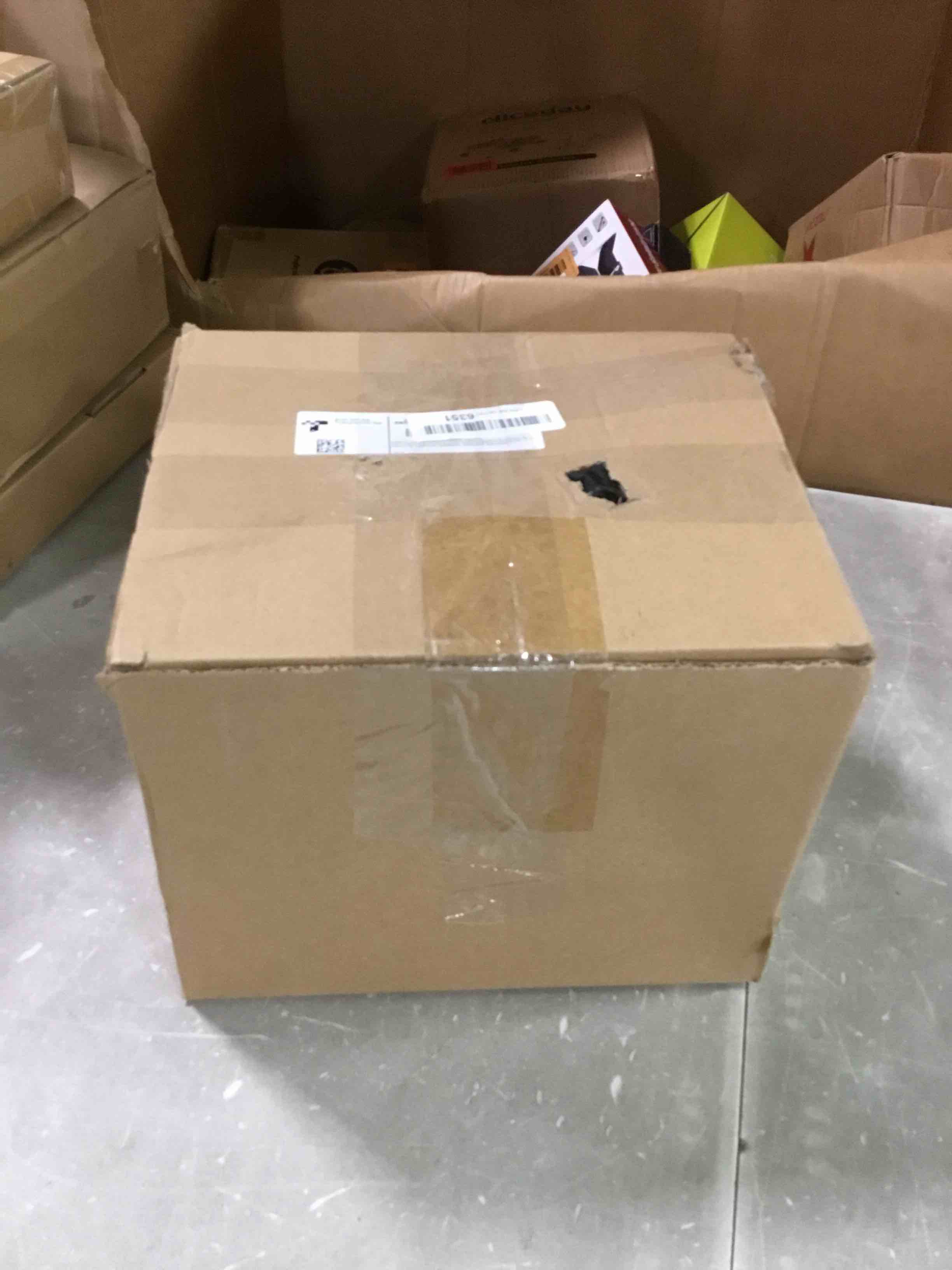https://s3.amazonaws.com/lotting-images-prod/bidfta/ORG6631869_1716390416808.jpeg