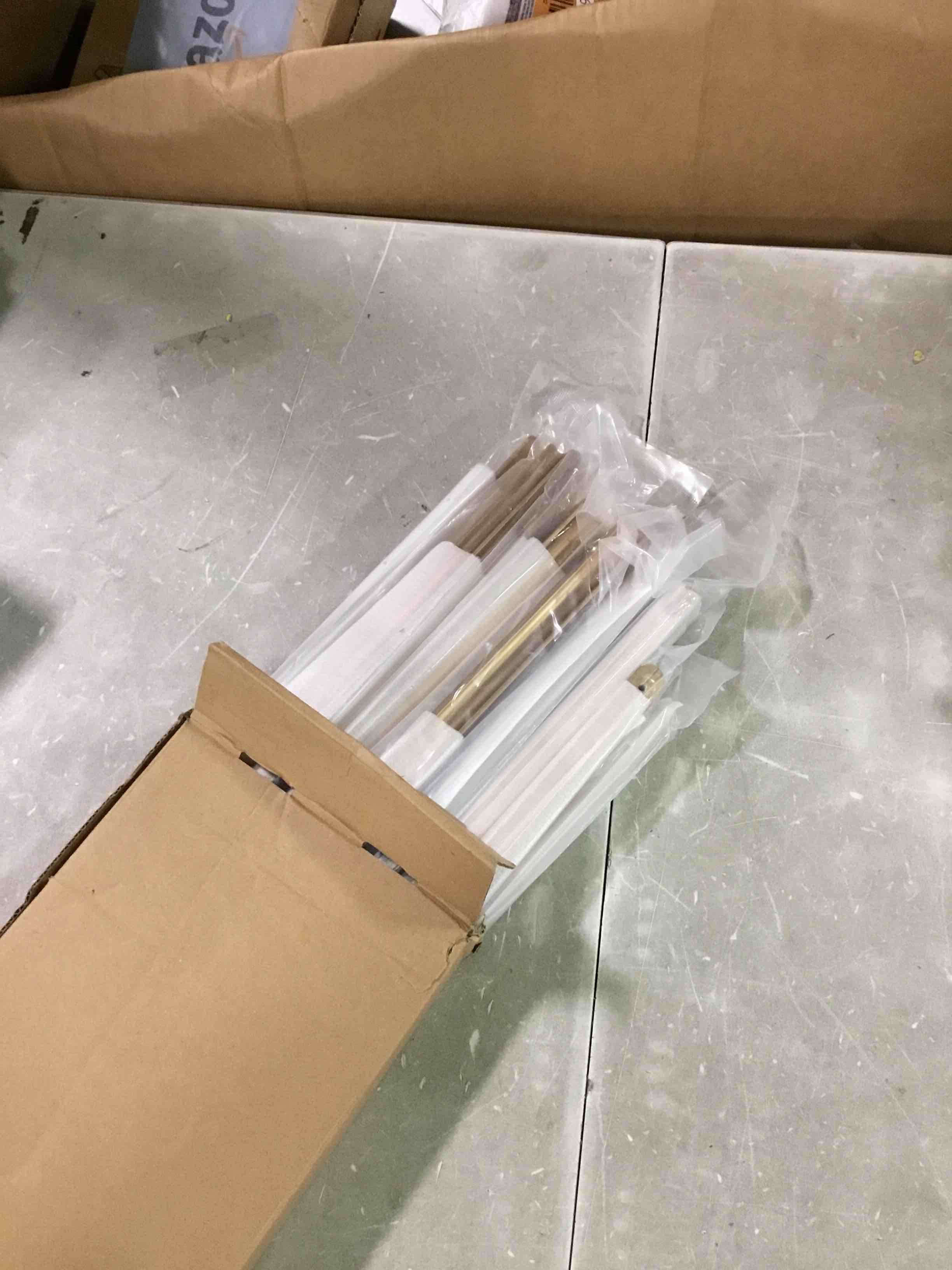 https://s3.amazonaws.com/lotting-images-prod/bidfta/ORG6631907_1716392661407.jpeg