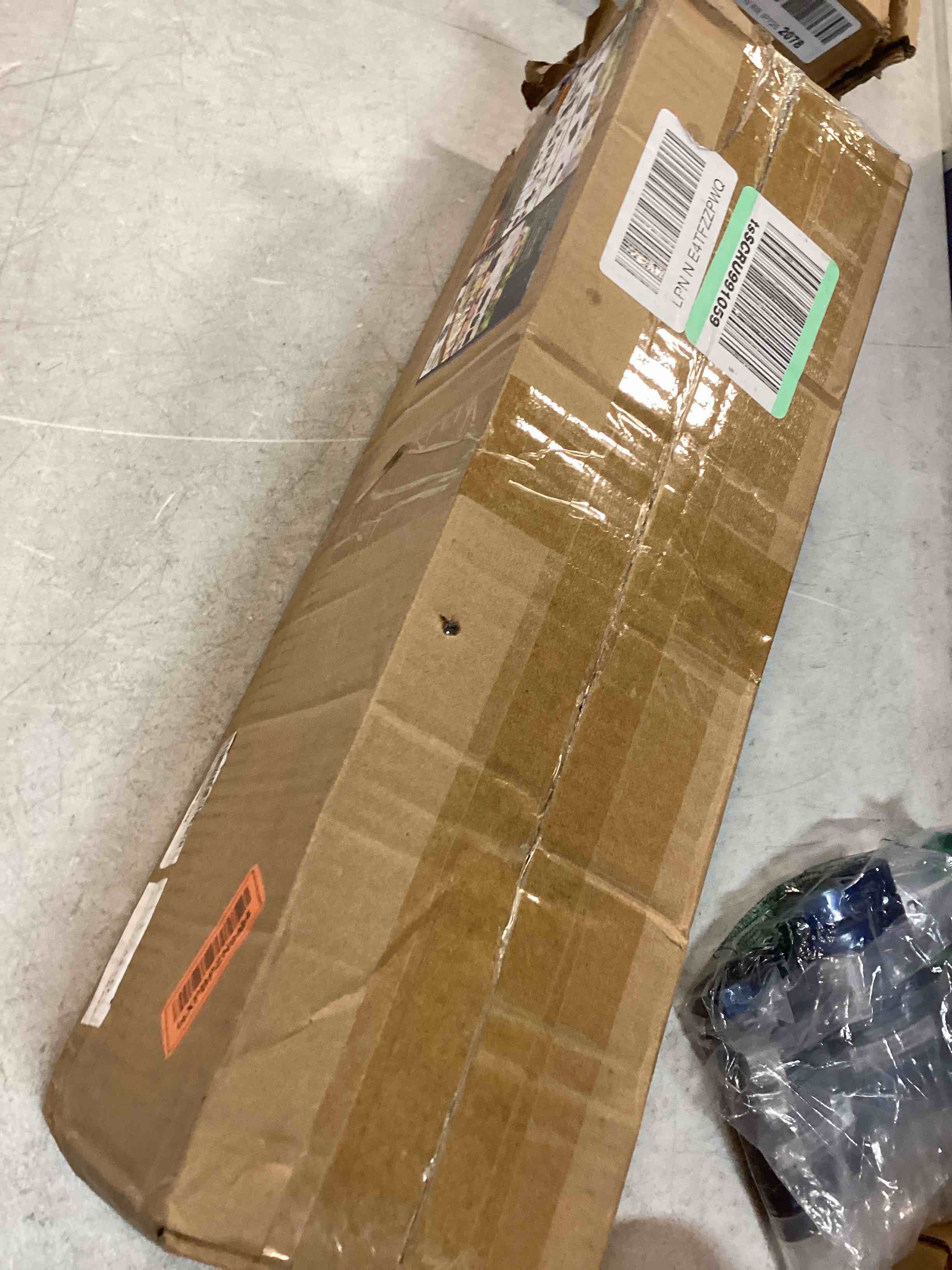 https://s3.amazonaws.com/lotting-images-prod/bidfta/ORG6632148_1722621161348.jpeg