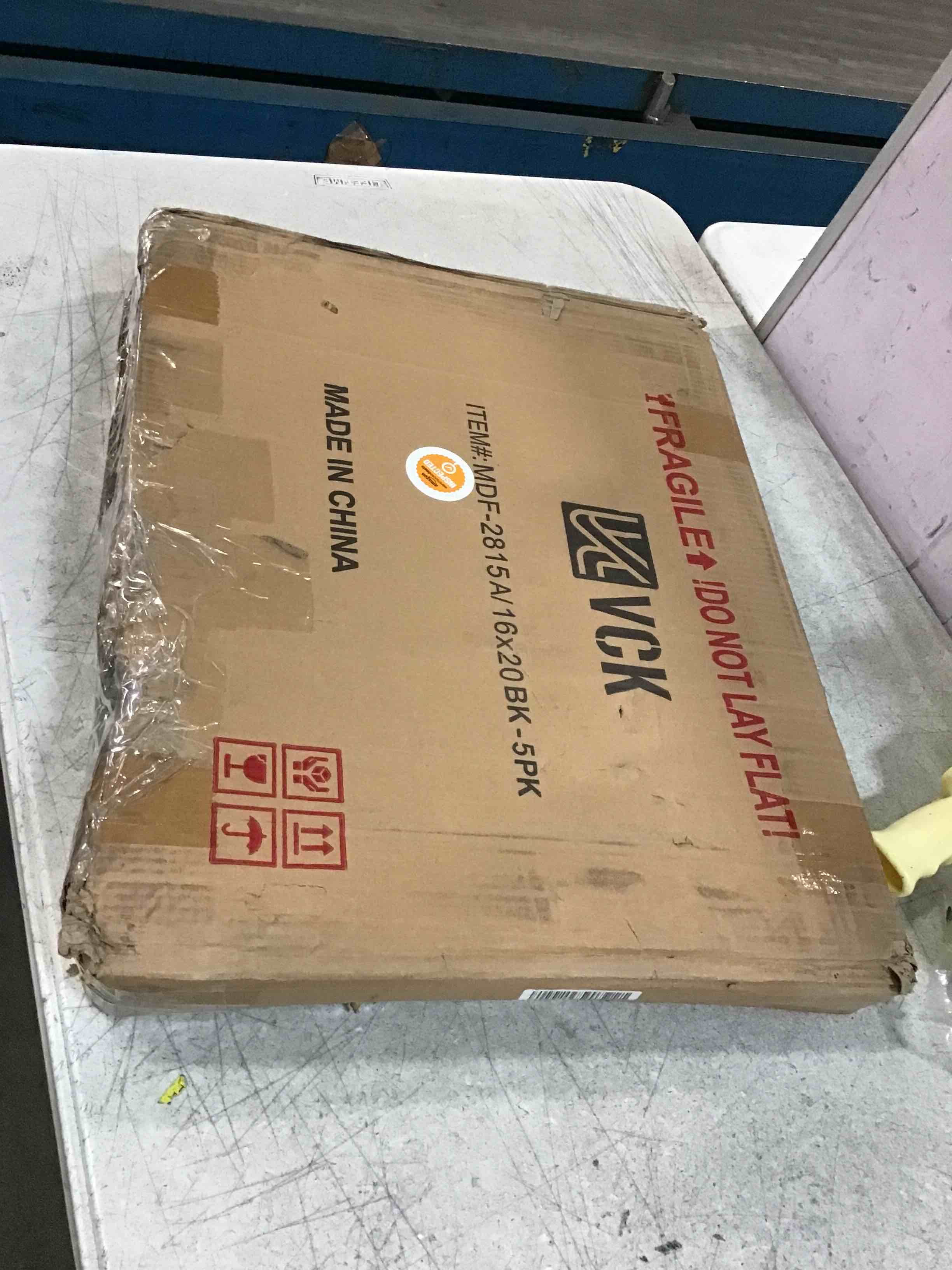 https://s3.amazonaws.com/lotting-images-prod/bidfta/ORG6632672_1722892099708.jpeg