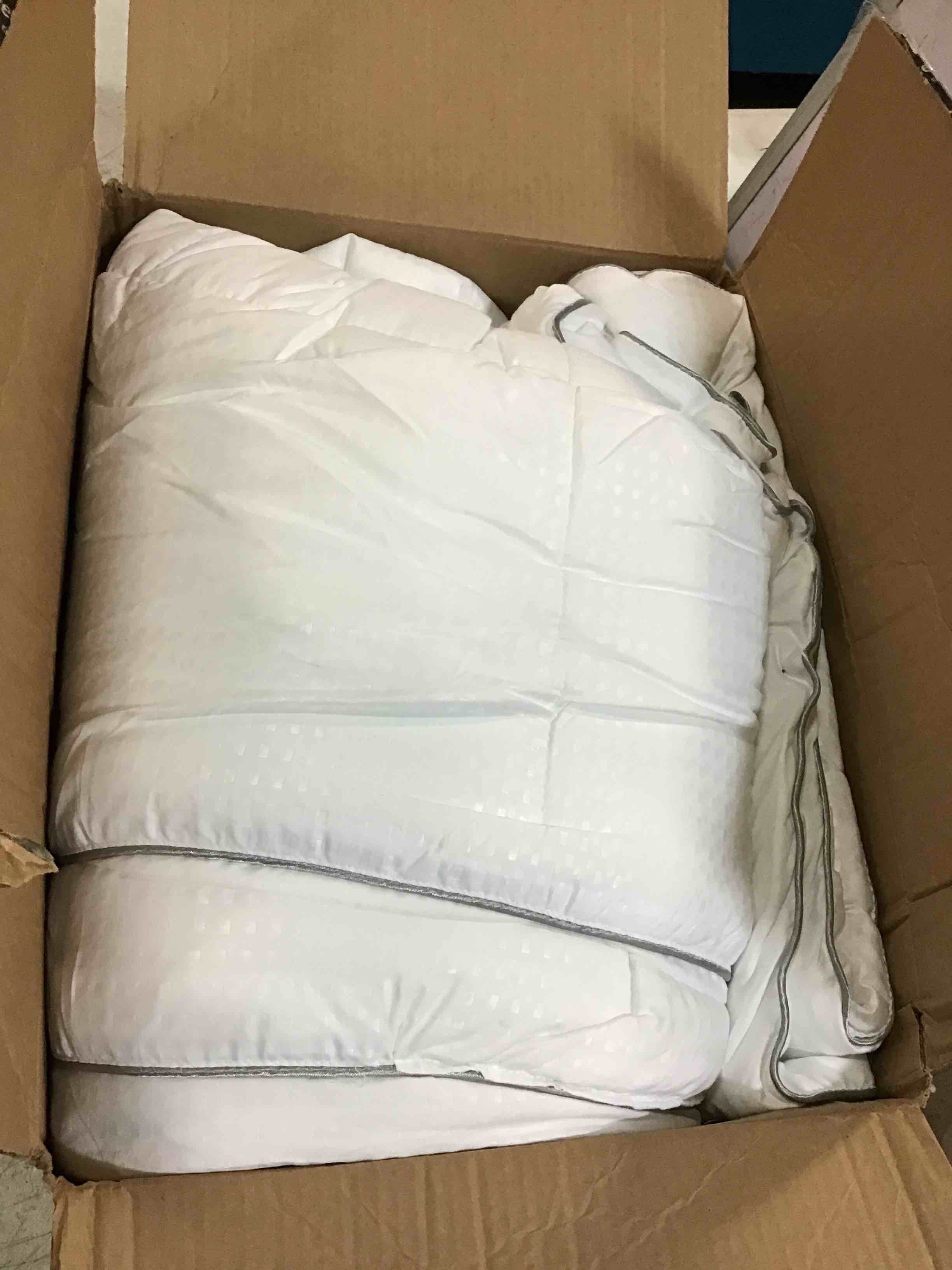 https://s3.amazonaws.com/lotting-images-prod/bidfta/ORG6633001_1723001021244.jpeg