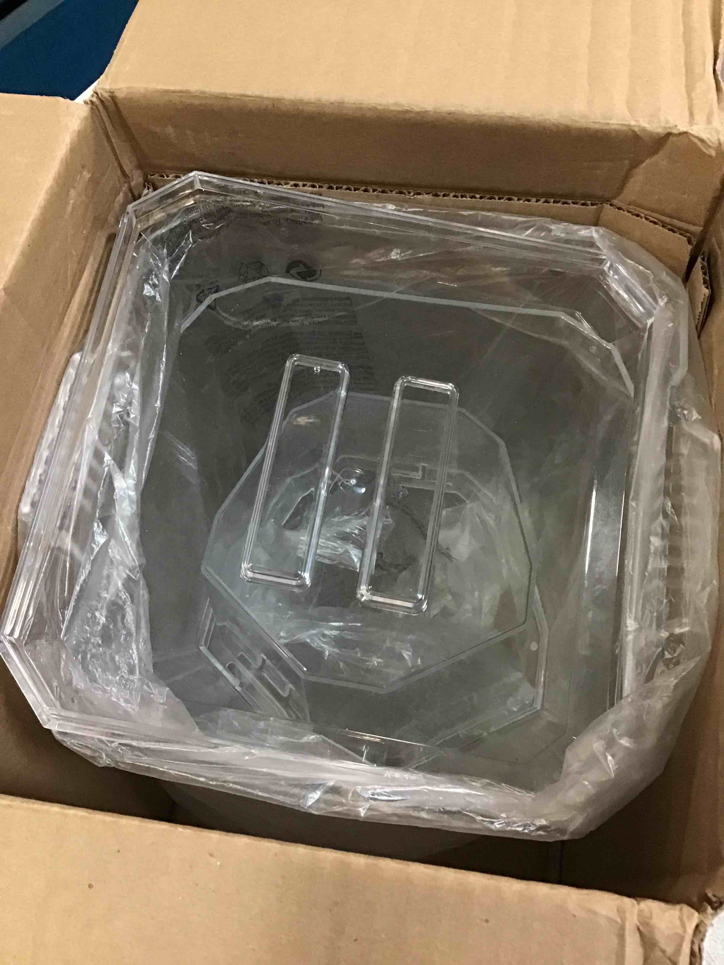 https://s3.amazonaws.com/lotting-images-prod/bidfta/ORG6633188_1723087549508.jpeg