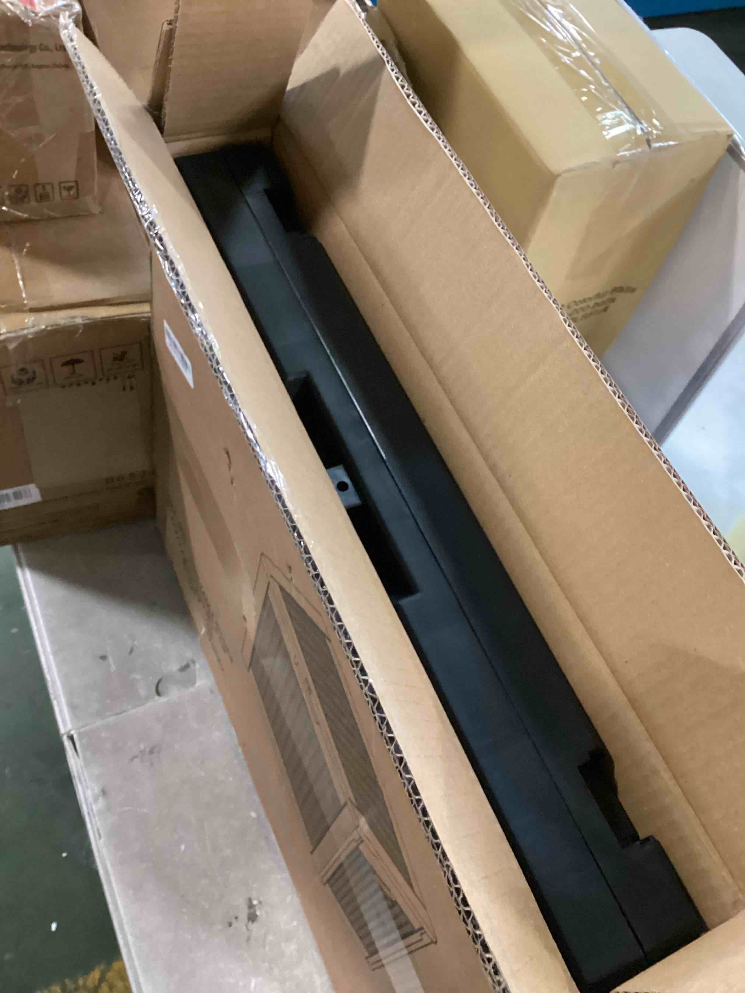https://s3.amazonaws.com/lotting-images-prod/bidfta/ORG6633784_1723040361314.jpeg