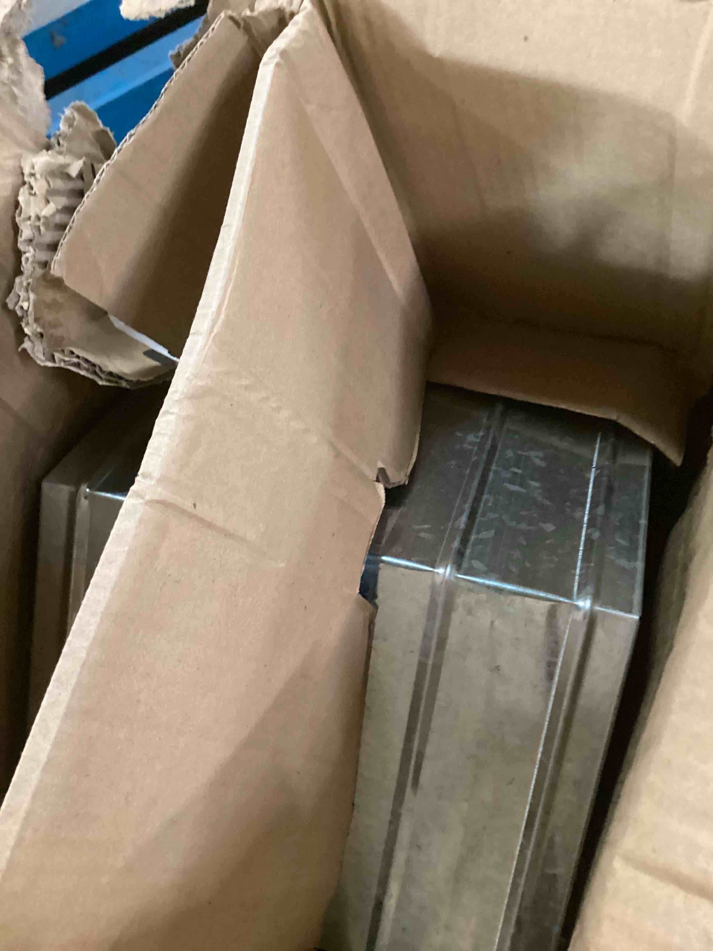 https://s3.amazonaws.com/lotting-images-prod/bidfta/ORG6634135_1723464570101.jpeg