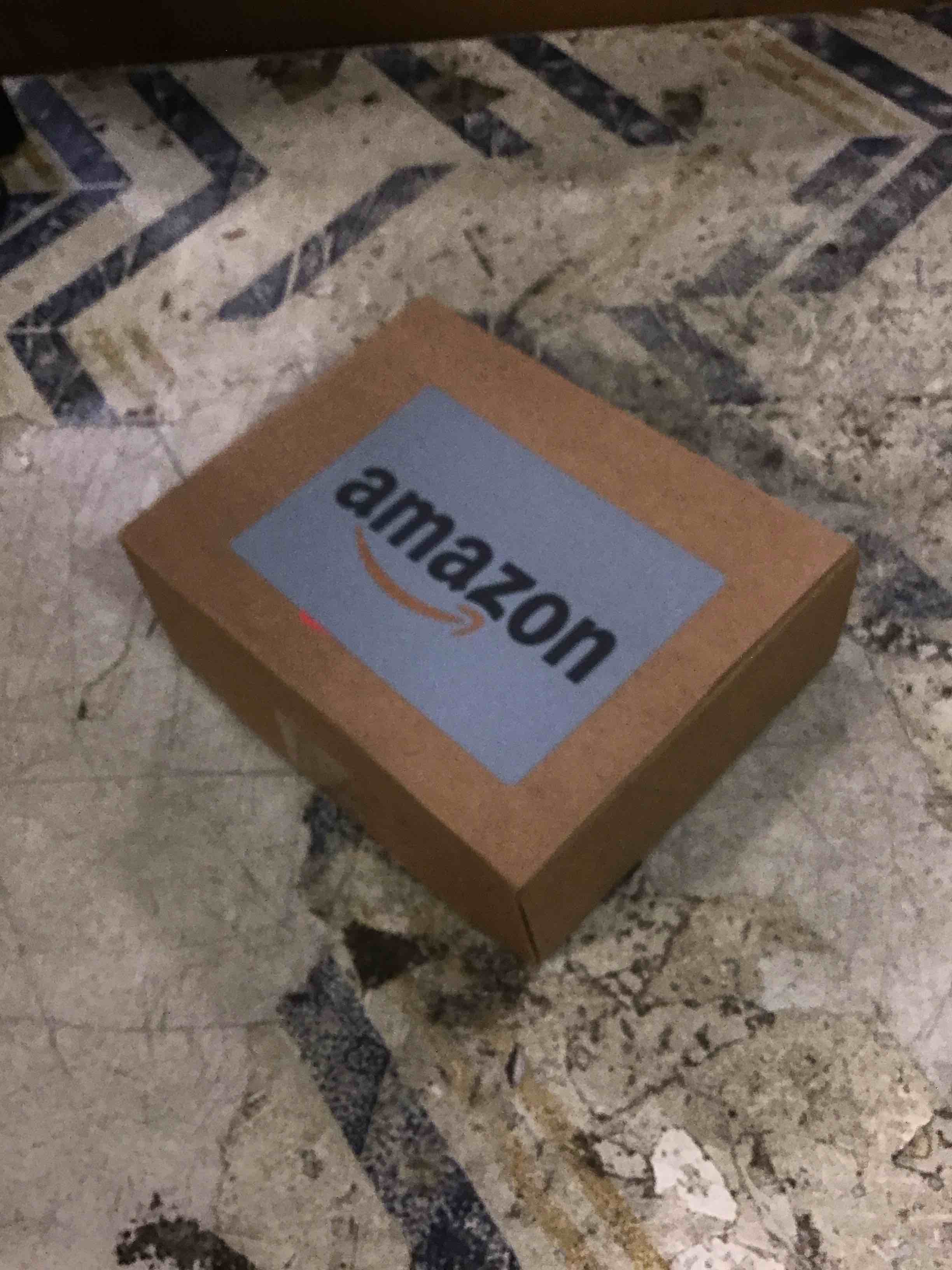 https://s3.amazonaws.com/lotting-images-prod/bidfta/ORG6635261_1722349687247.jpeg