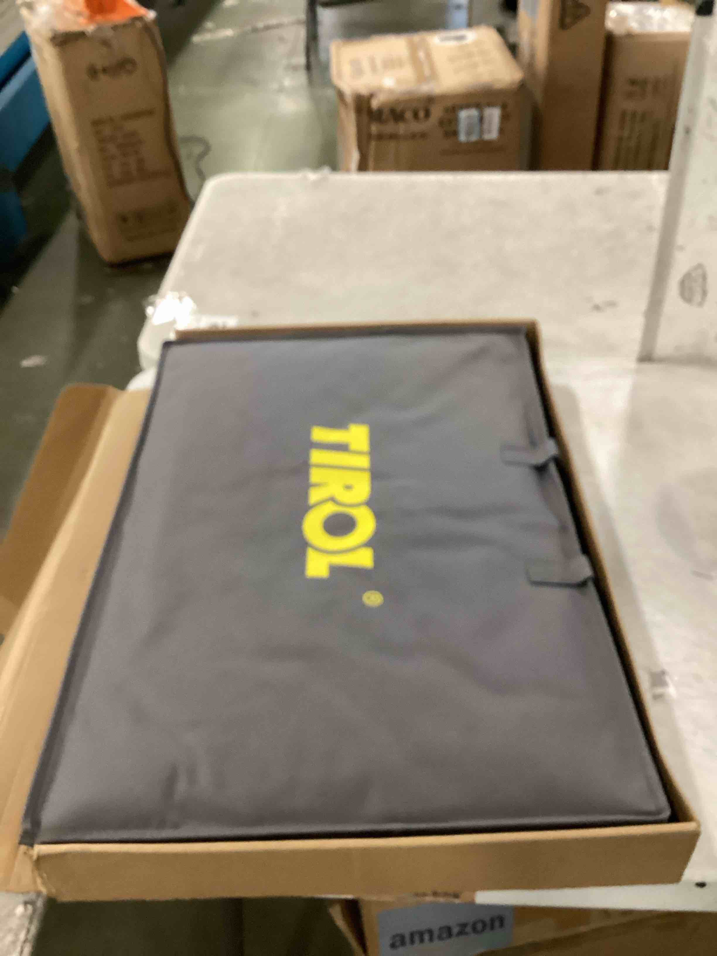 https://s3.amazonaws.com/lotting-images-prod/bidfta/ORG6636825_1723074070670.jpeg