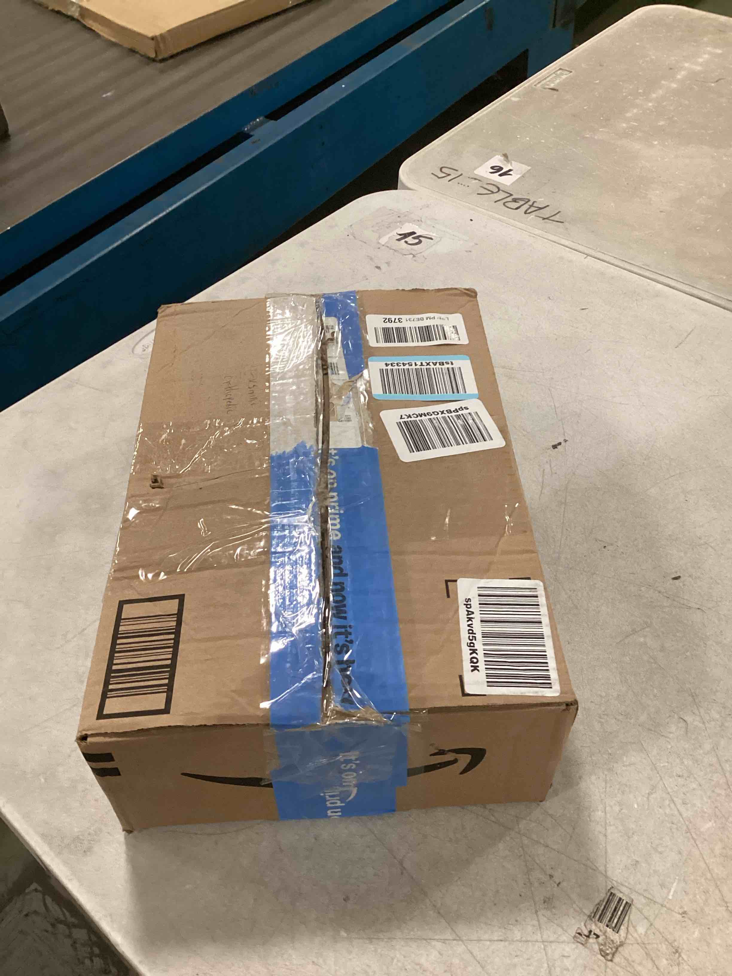 https://s3.amazonaws.com/lotting-images-prod/bidfta/ORG6637392_1723509238190.jpeg