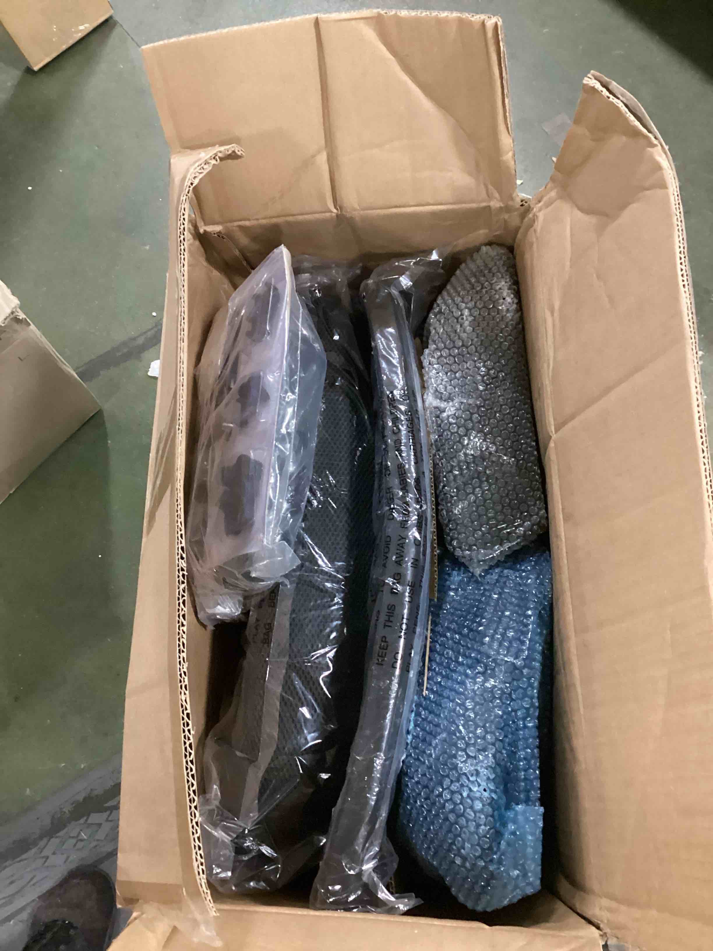 https://s3.amazonaws.com/lotting-images-prod/bidfta/ORG6637695_1723608187747.jpeg