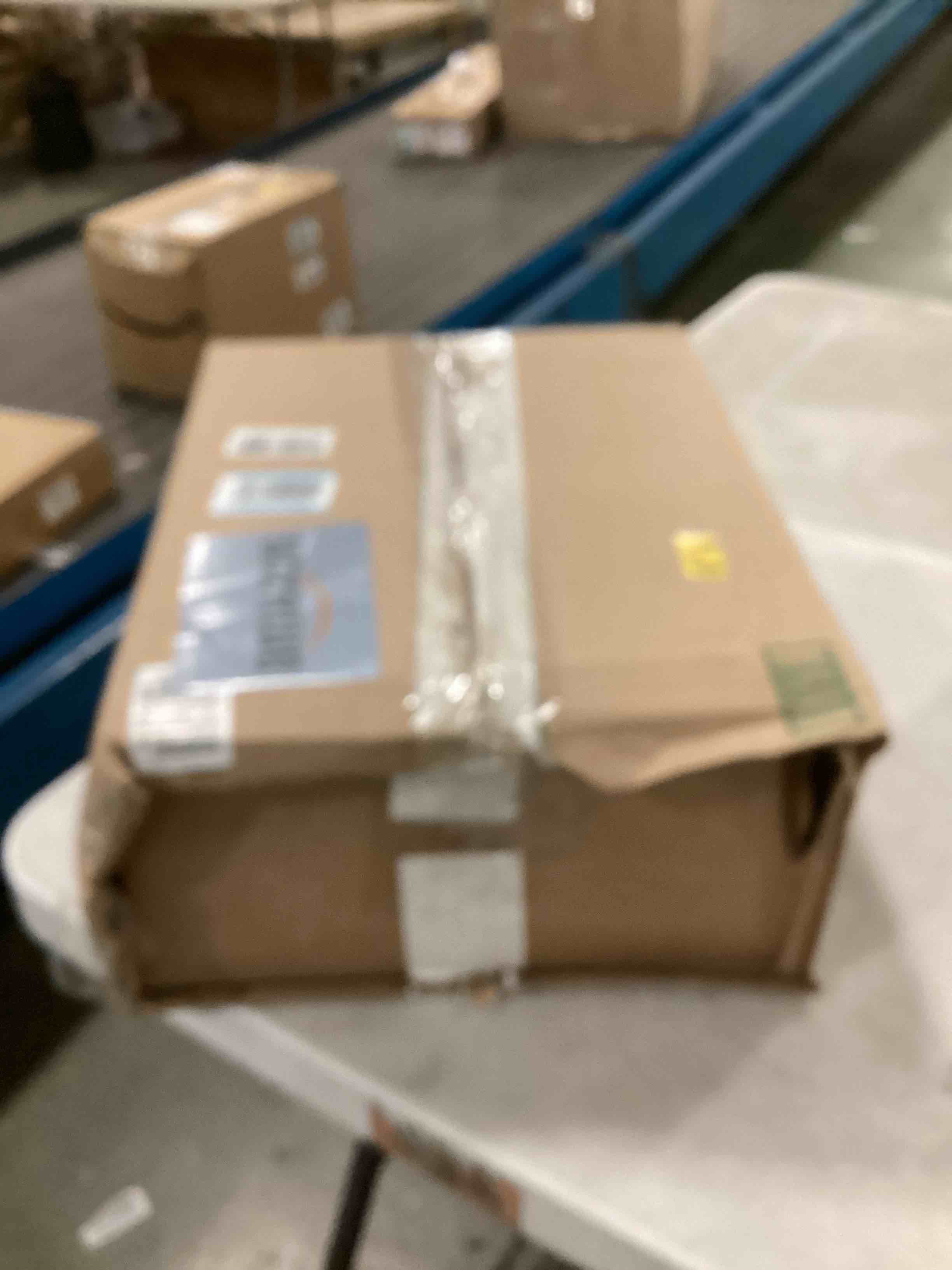 https://s3.amazonaws.com/lotting-images-prod/bidfta/ORG6637702_1723609210588.jpeg