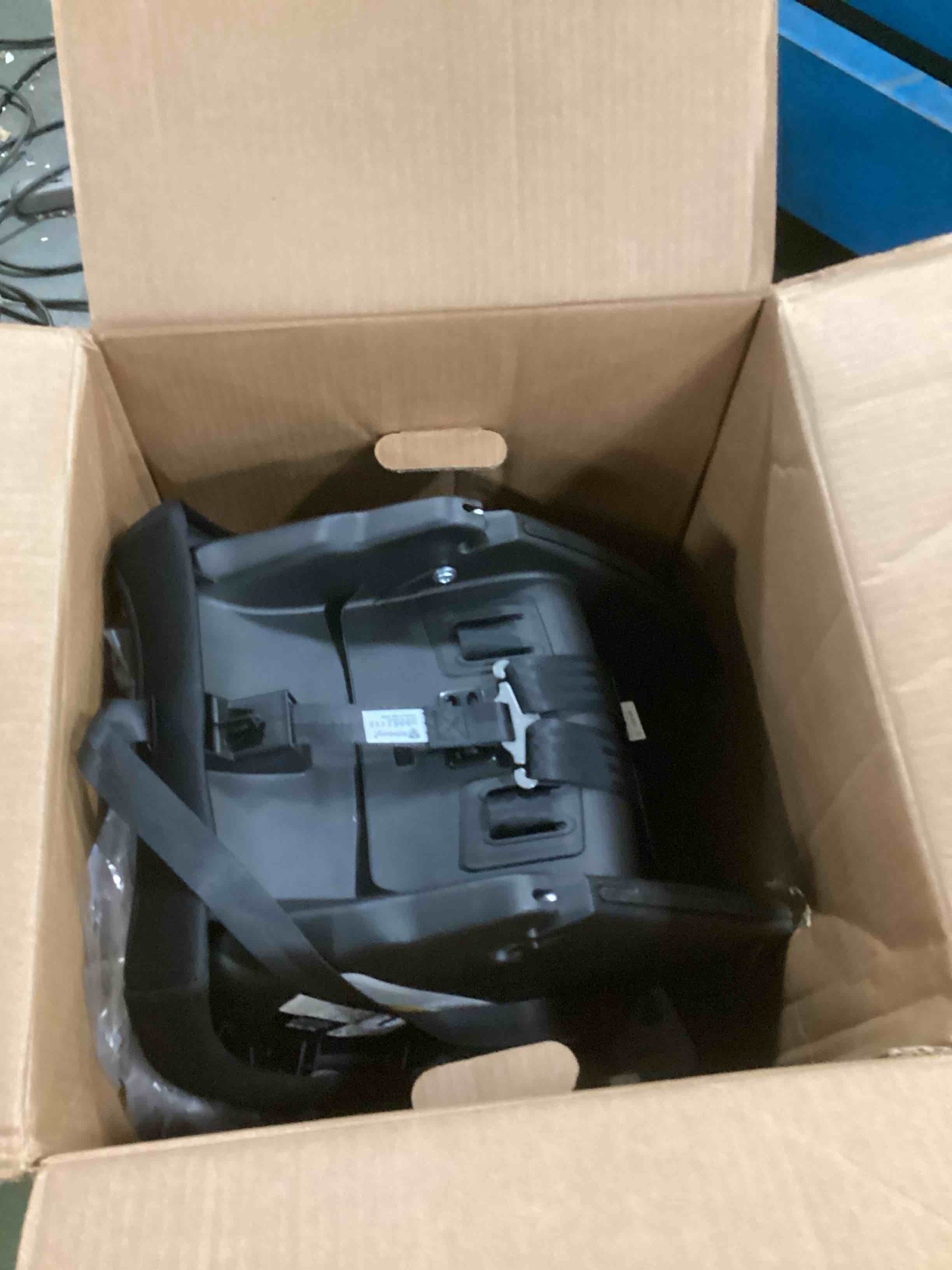 https://s3.amazonaws.com/lotting-images-prod/bidfta/ORG6637831_1723696613285.jpeg
