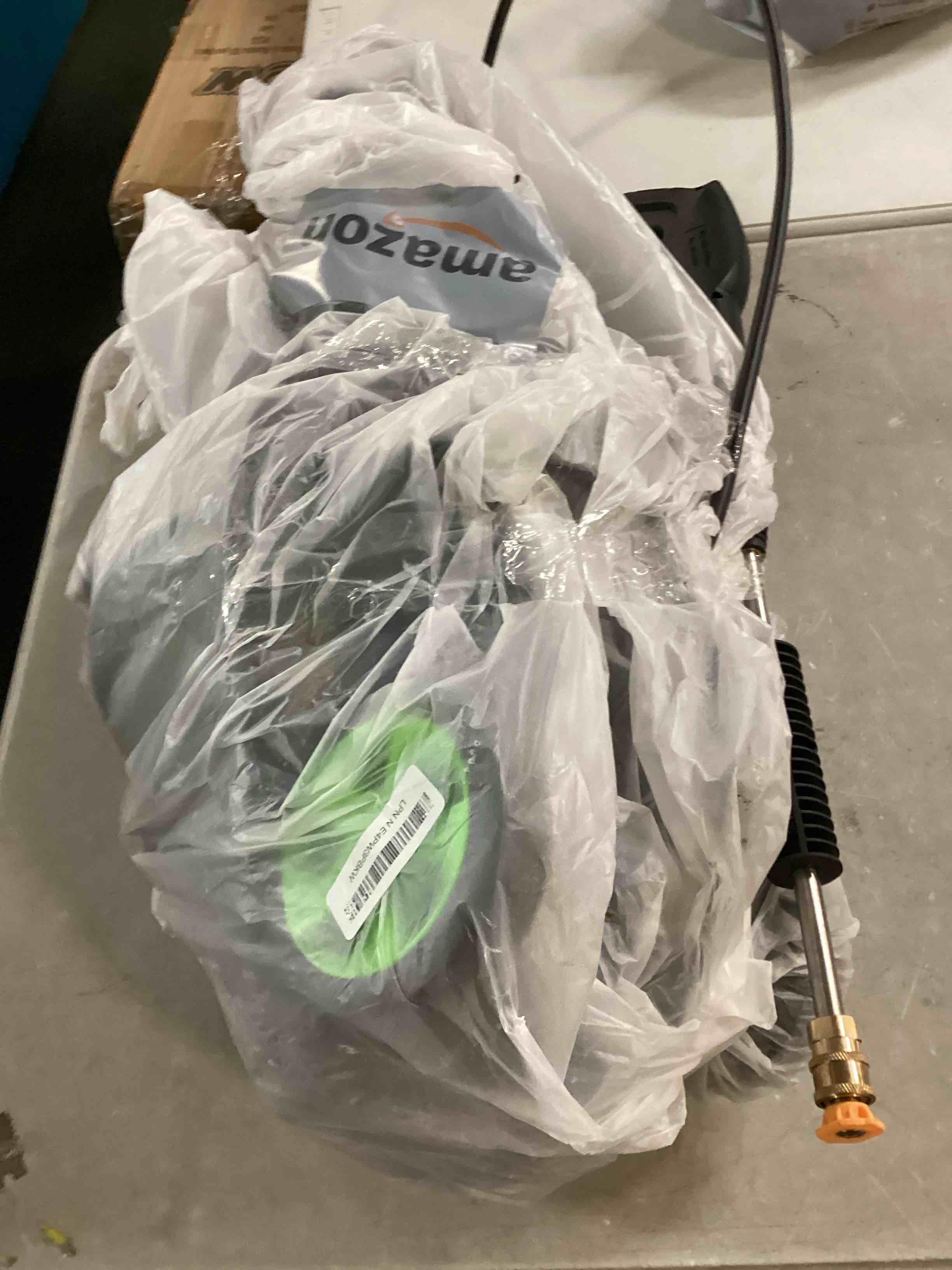 https://s3.amazonaws.com/lotting-images-prod/bidfta/ORG6638009_1722522823787.jpeg