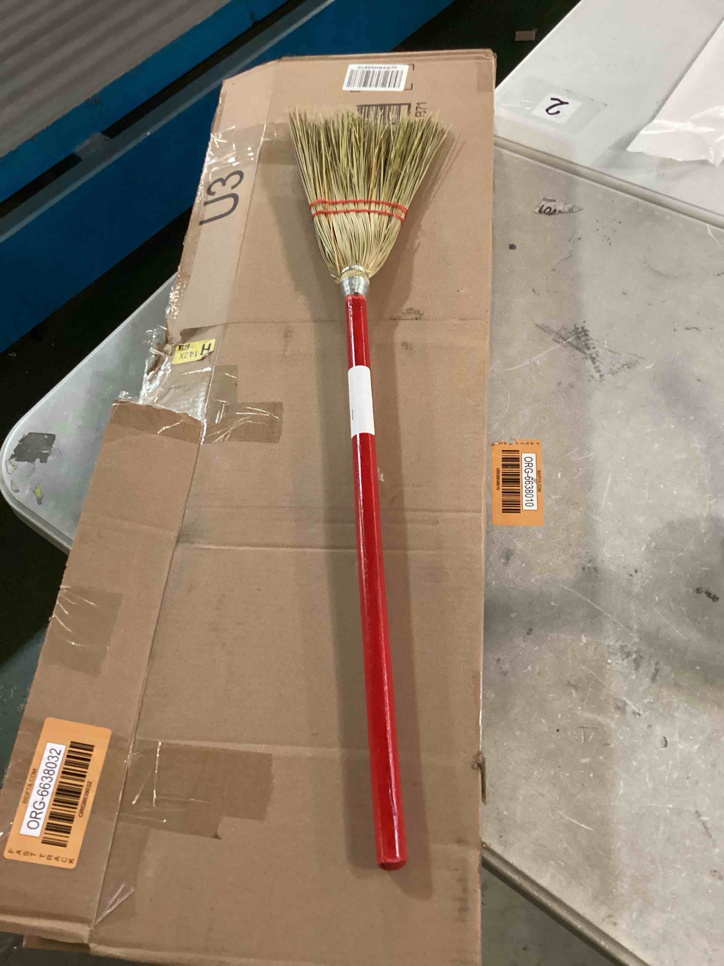 https://s3.amazonaws.com/lotting-images-prod/bidfta/ORG6638032_1722525405979.jpeg