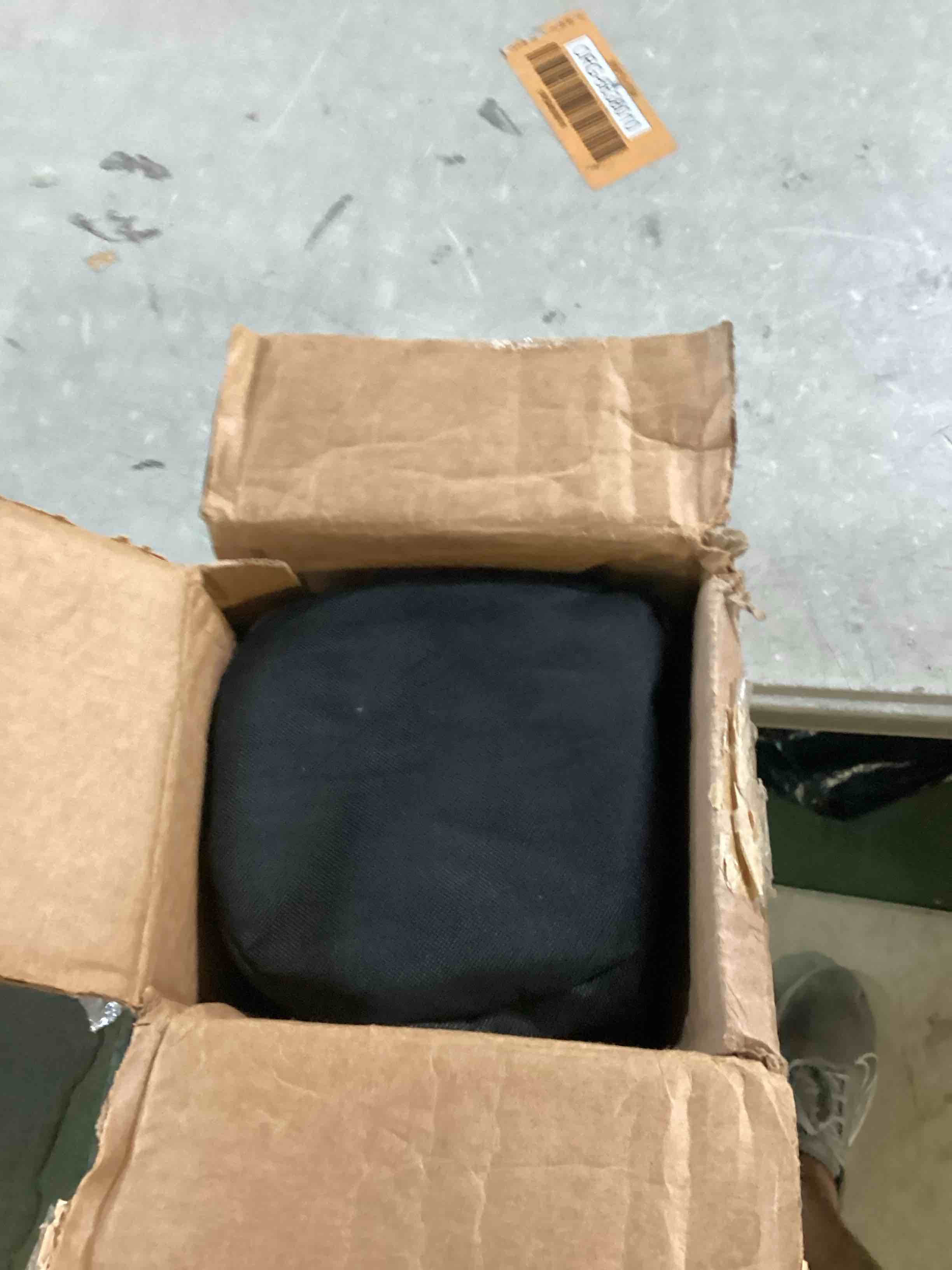 https://s3.amazonaws.com/lotting-images-prod/bidfta/ORG6638090_1722535612004.jpeg