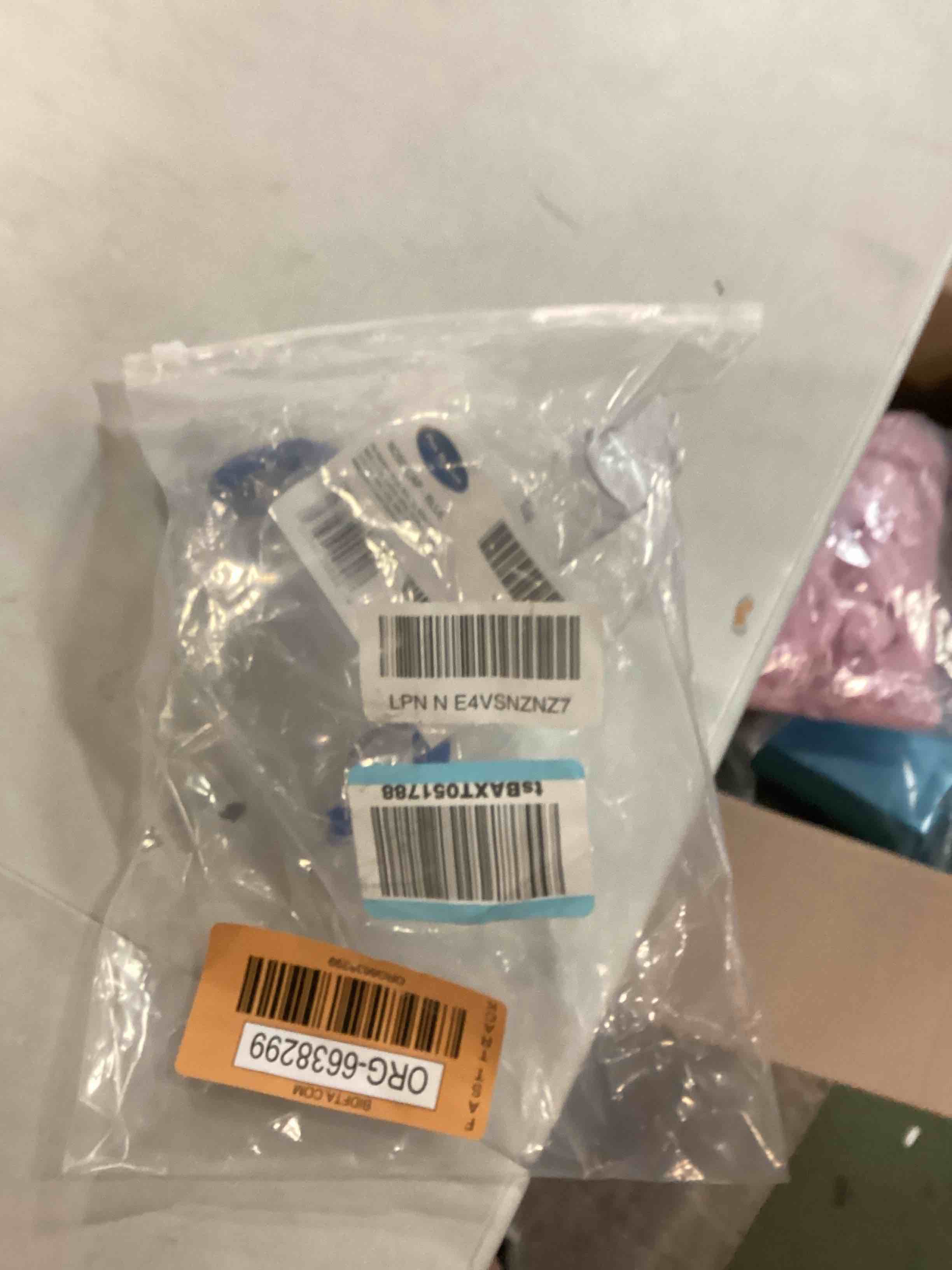 https://s3.amazonaws.com/lotting-images-prod/bidfta/ORG6638299_1722616030574.jpeg