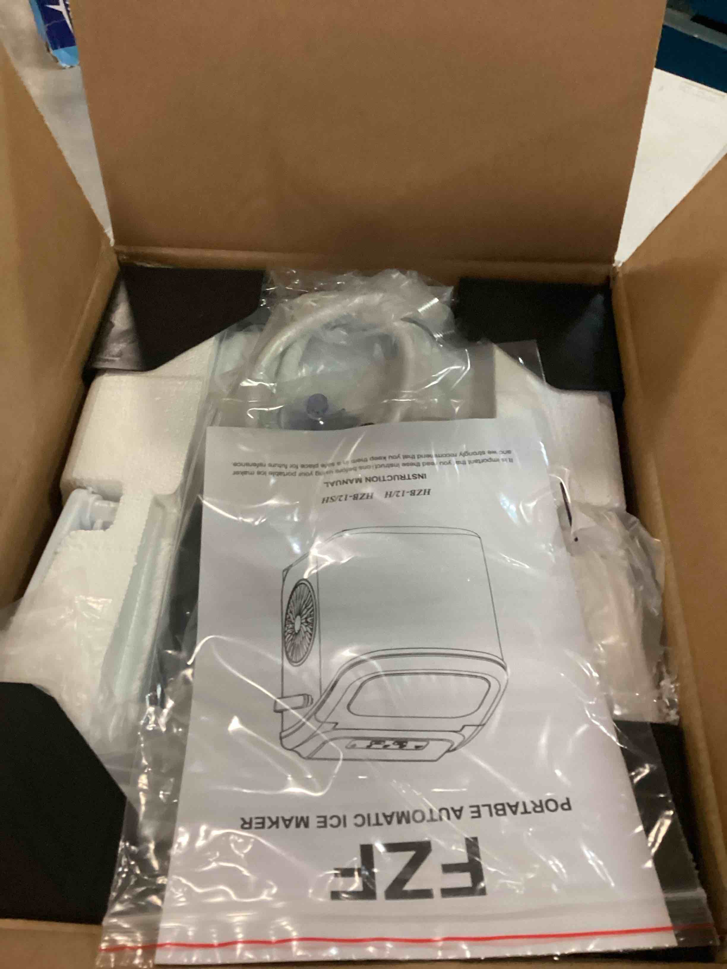 https://s3.amazonaws.com/lotting-images-prod/bidfta/ORG6638362_1722624673460.jpeg
