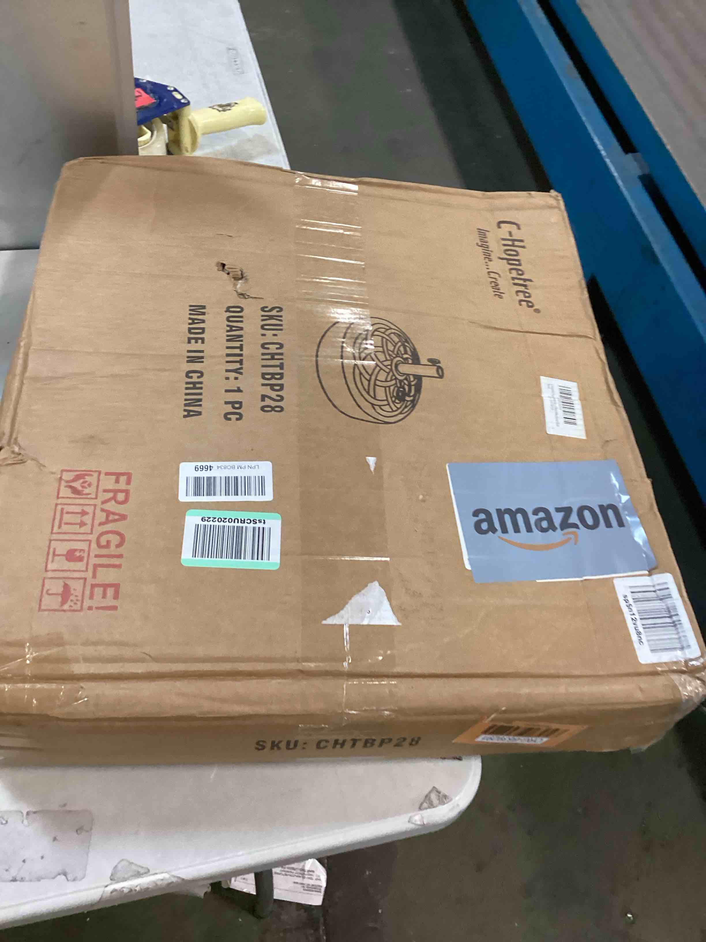 https://s3.amazonaws.com/lotting-images-prod/bidfta/ORG6639291_1724244814770.jpeg