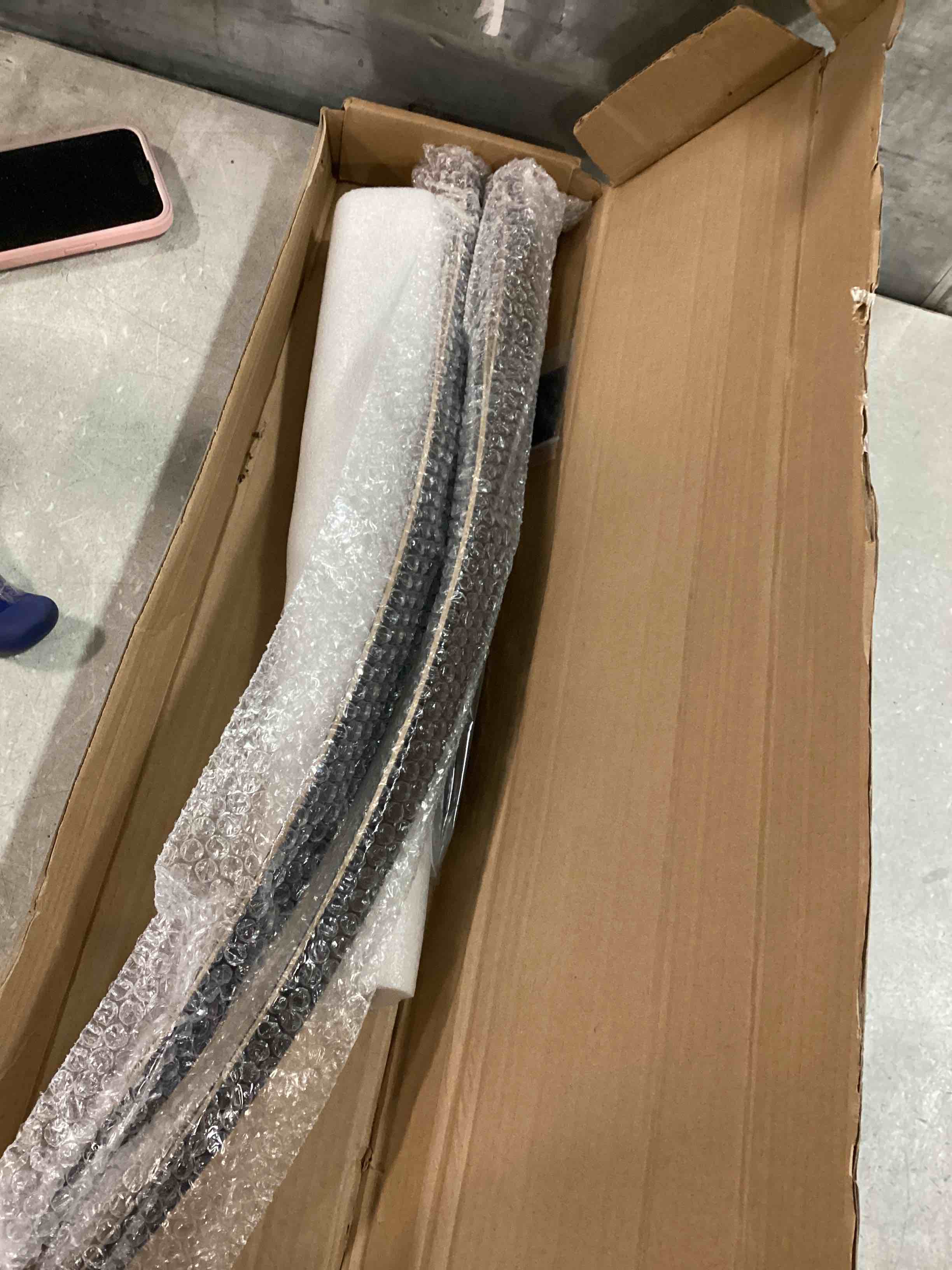 https://s3.amazonaws.com/lotting-images-prod/bidfta/ORG6640451_1723078633542.jpeg
