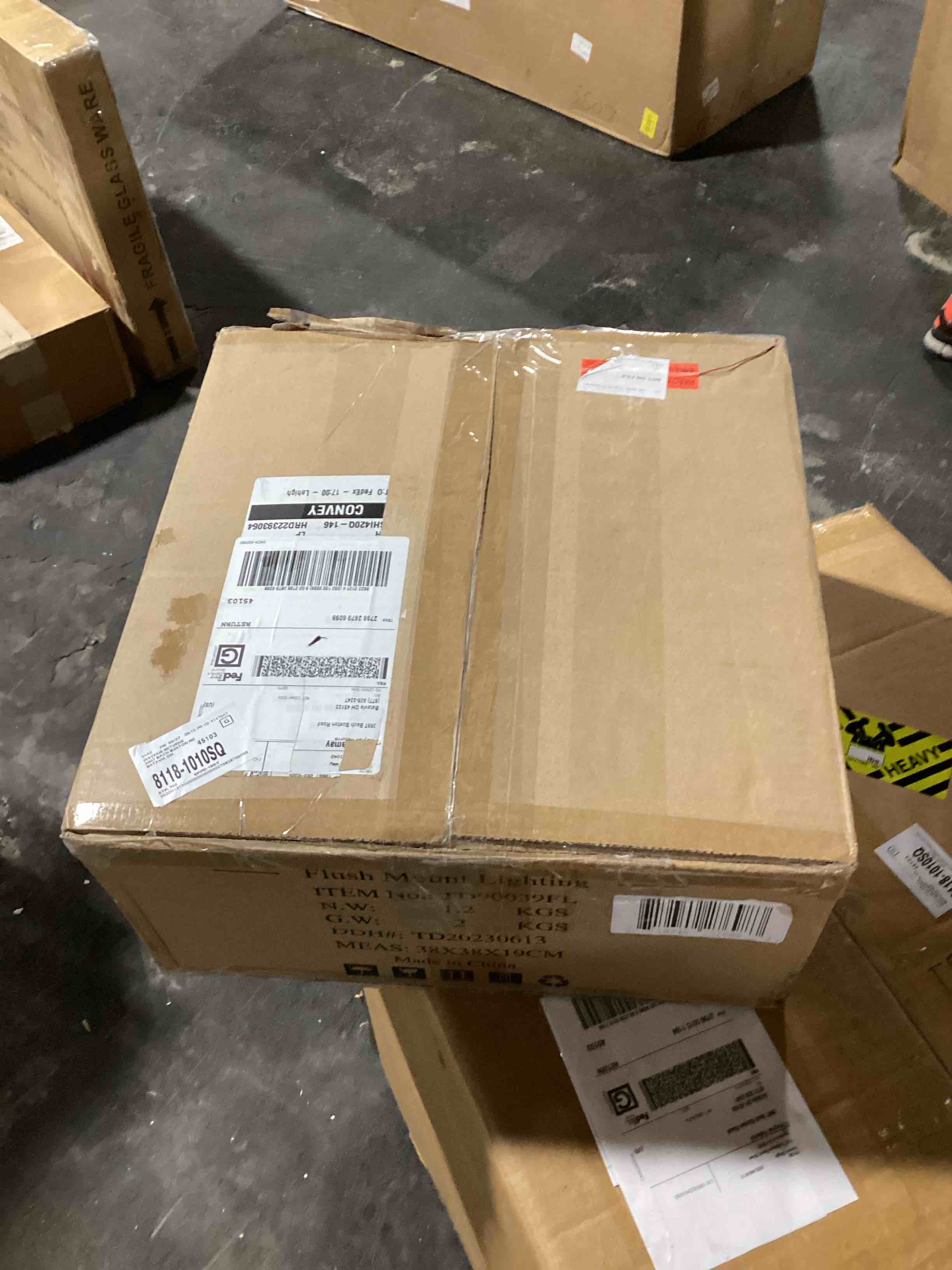 https://s3.amazonaws.com/lotting-images-prod/bidfta/ORG6644395_1727447742278.jpeg