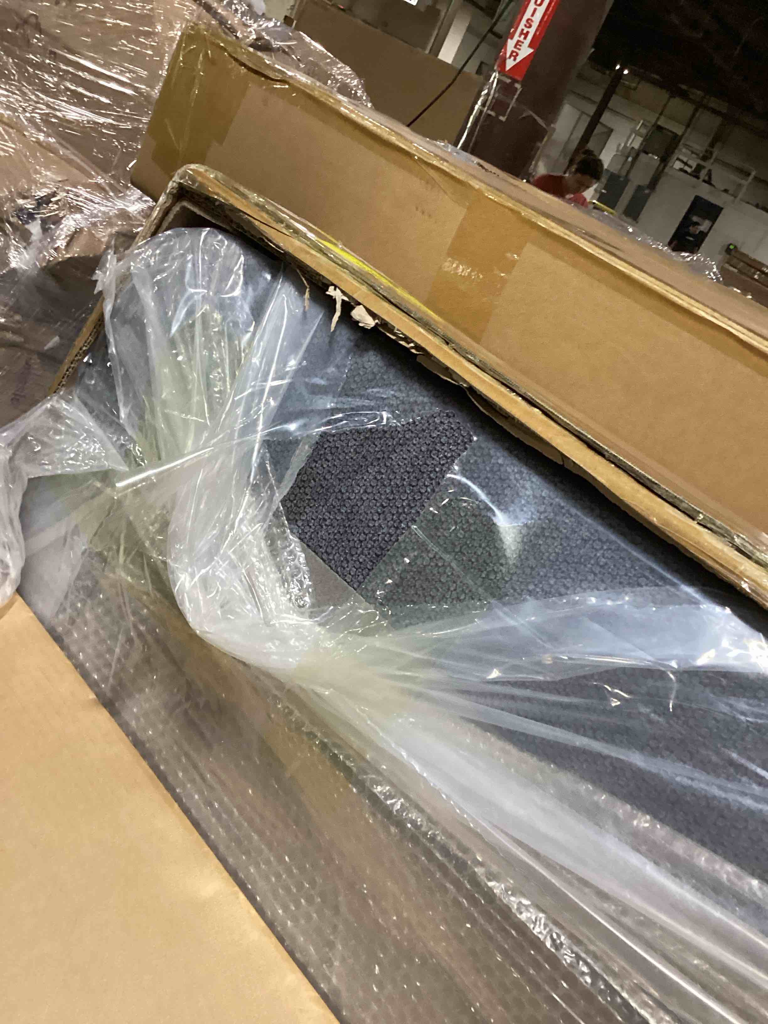 https://s3.amazonaws.com/lotting-images-prod/bidfta/ORG6644579_1727703498004.jpeg