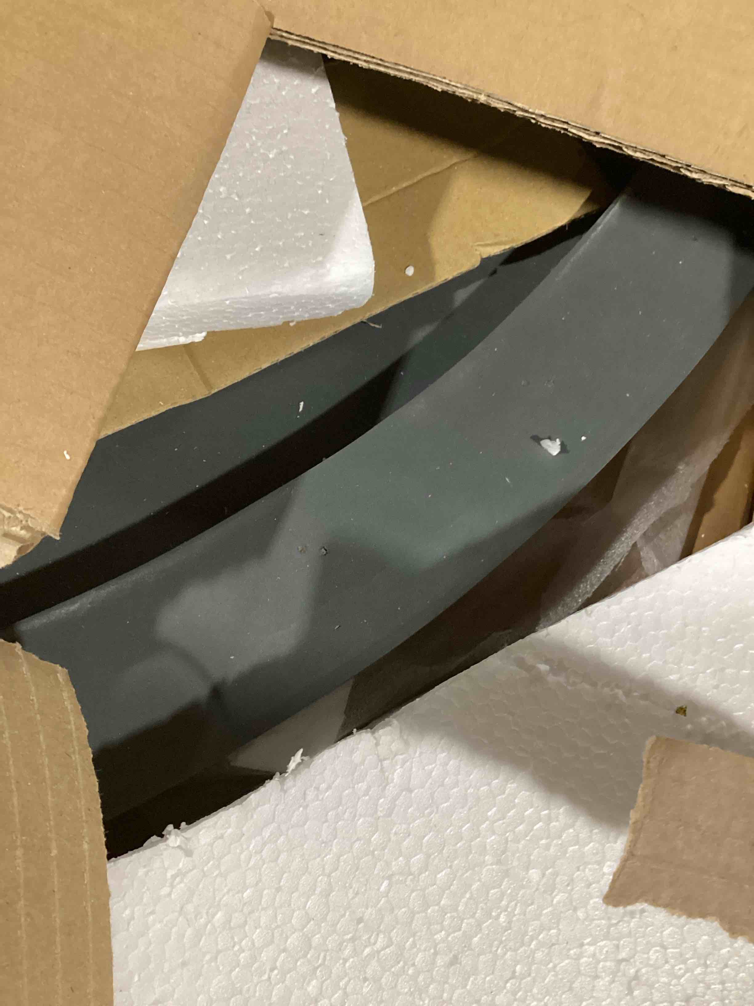 https://s3.amazonaws.com/lotting-images-prod/bidfta/ORG6645311_1728325825685.jpeg