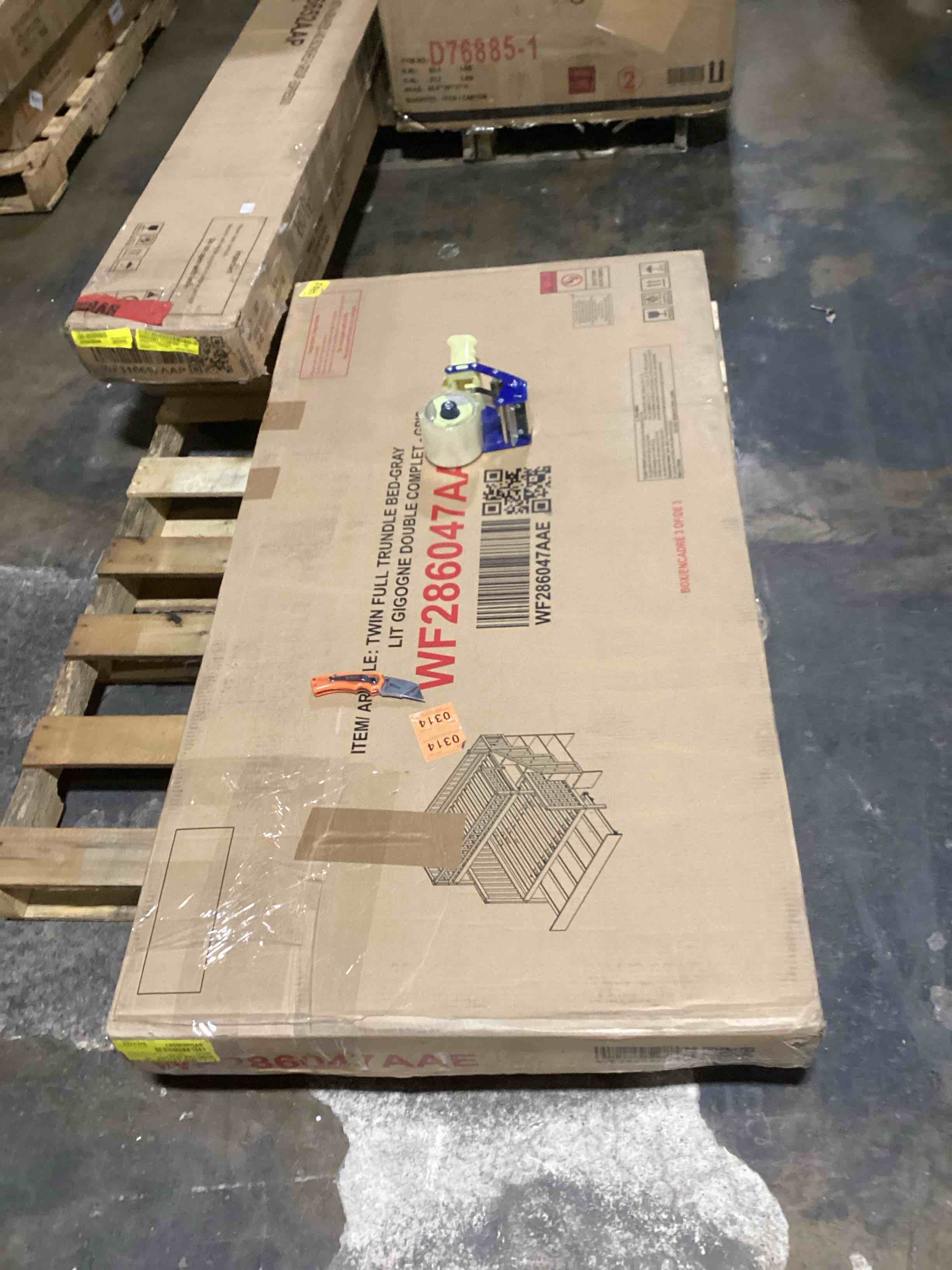 https://s3.amazonaws.com/lotting-images-prod/bidfta/ORG6645353_1728393543644.jpeg