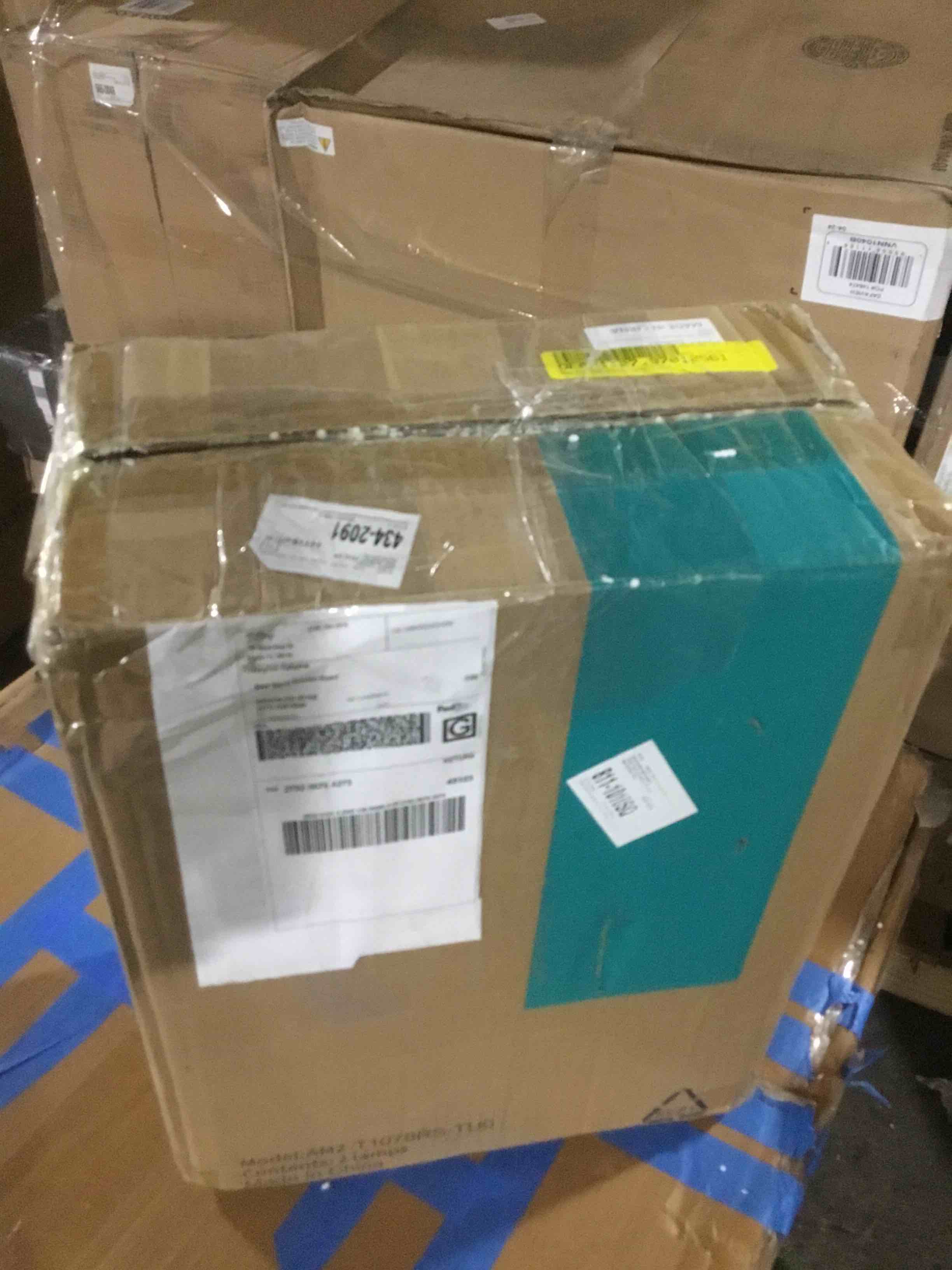 https://s3.amazonaws.com/lotting-images-prod/bidfta/ORG6645644_1726169641904.jpeg