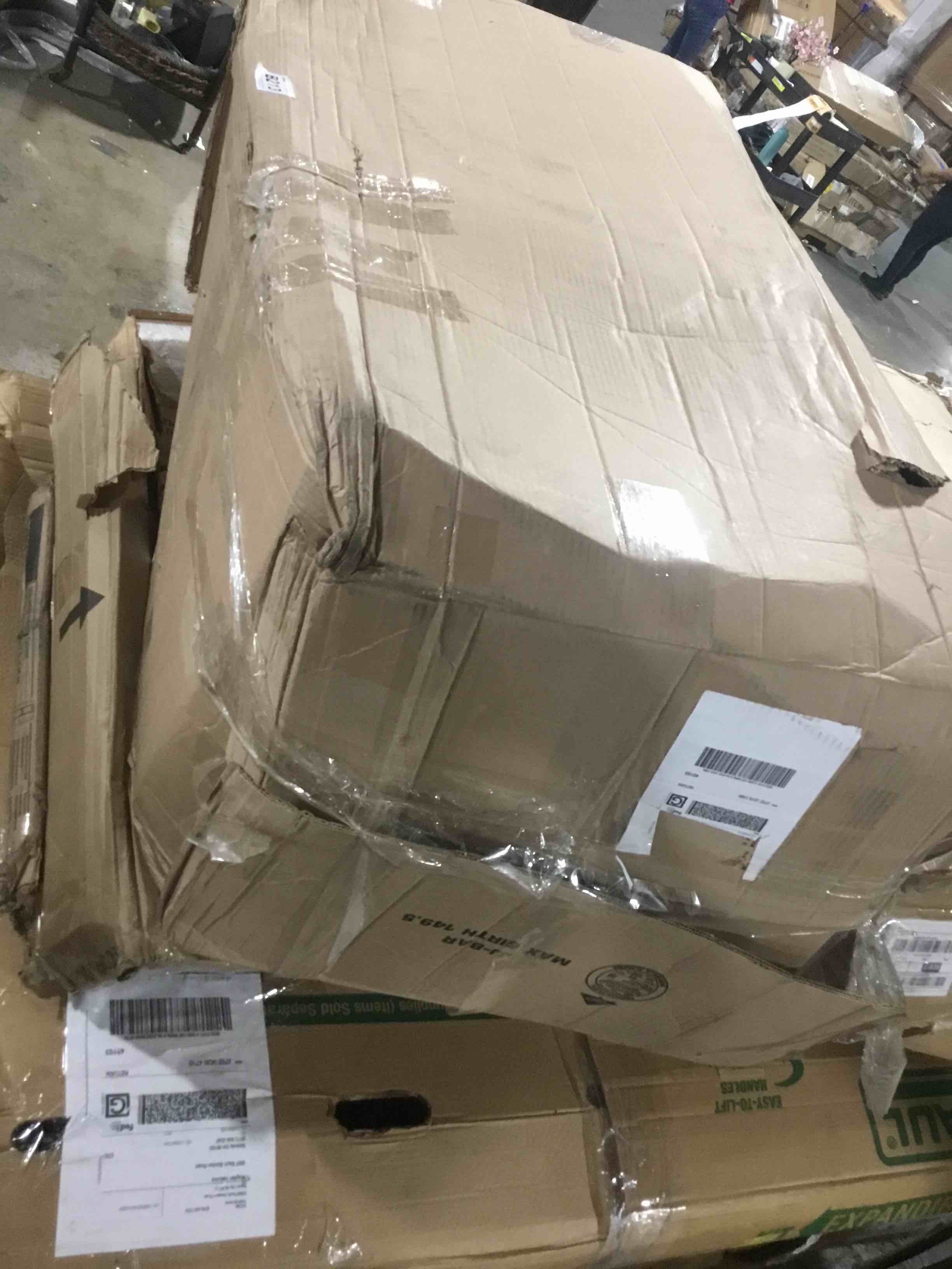 https://s3.amazonaws.com/lotting-images-prod/bidfta/ORG6646060_1727290920096.jpeg