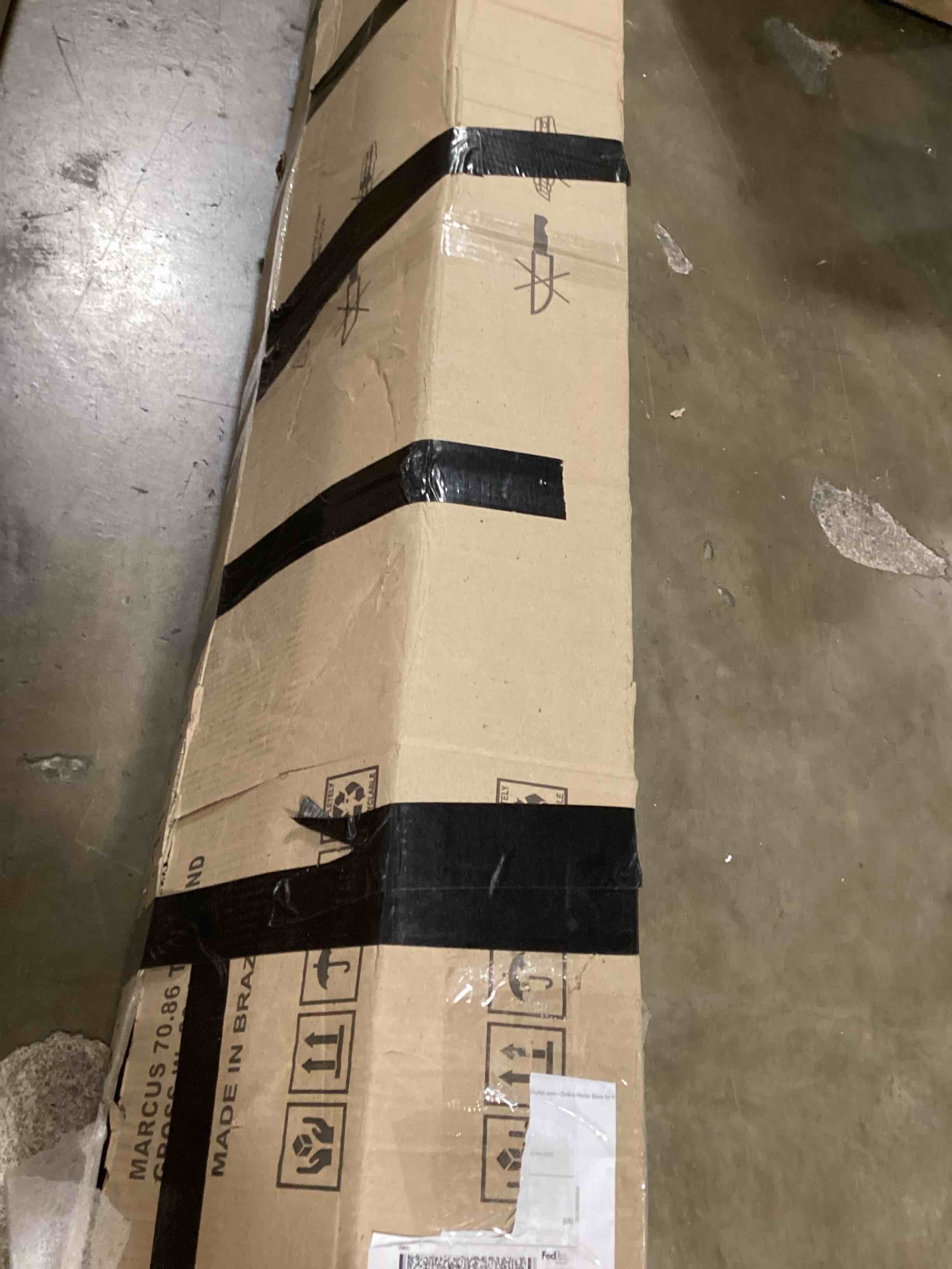 https://s3.amazonaws.com/lotting-images-prod/bidfta/ORG6648121_1728581476655.jpeg