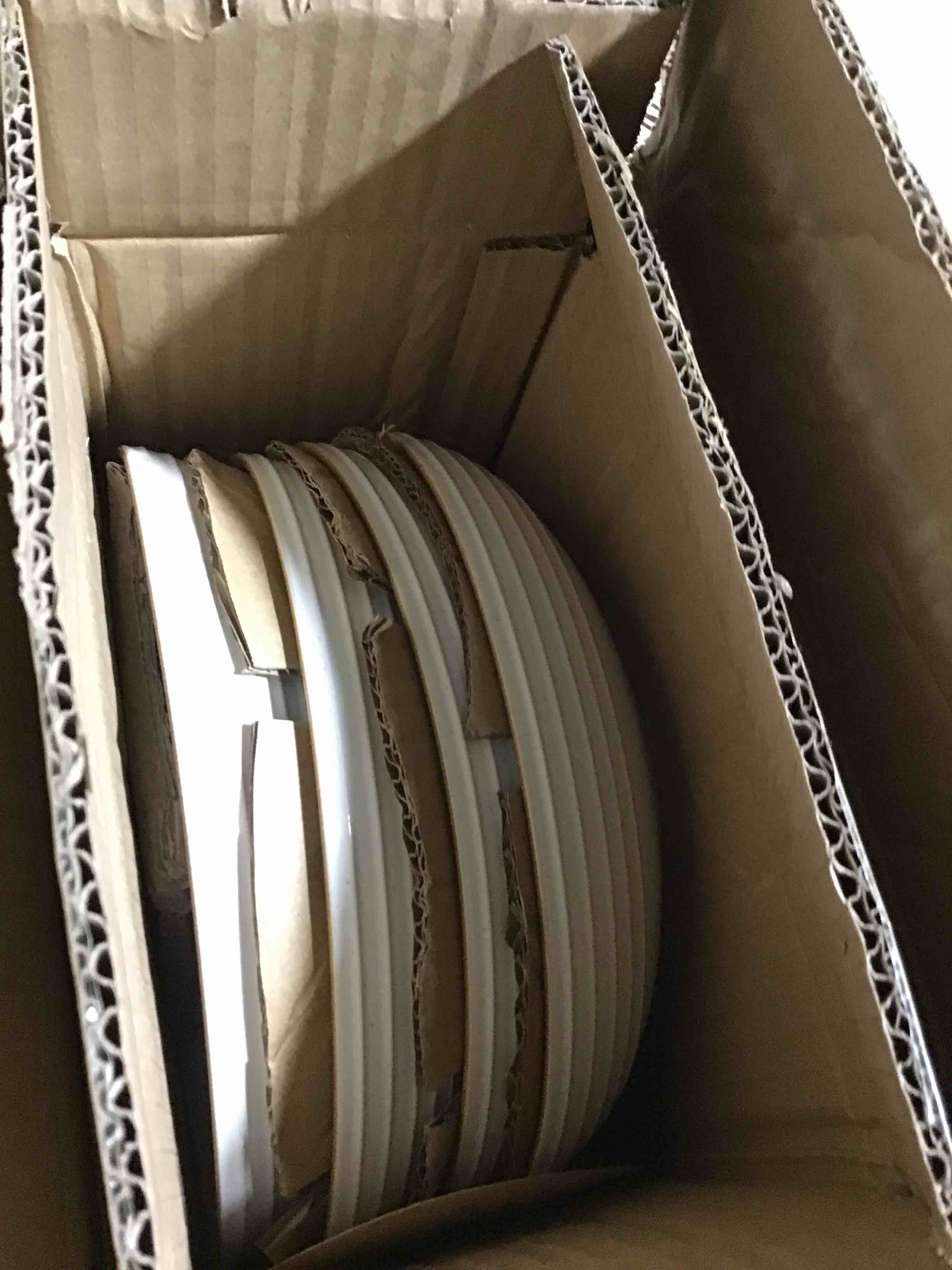 https://s3.amazonaws.com/lotting-images-prod/bidfta/ORG6648790_1726068559042.jpeg