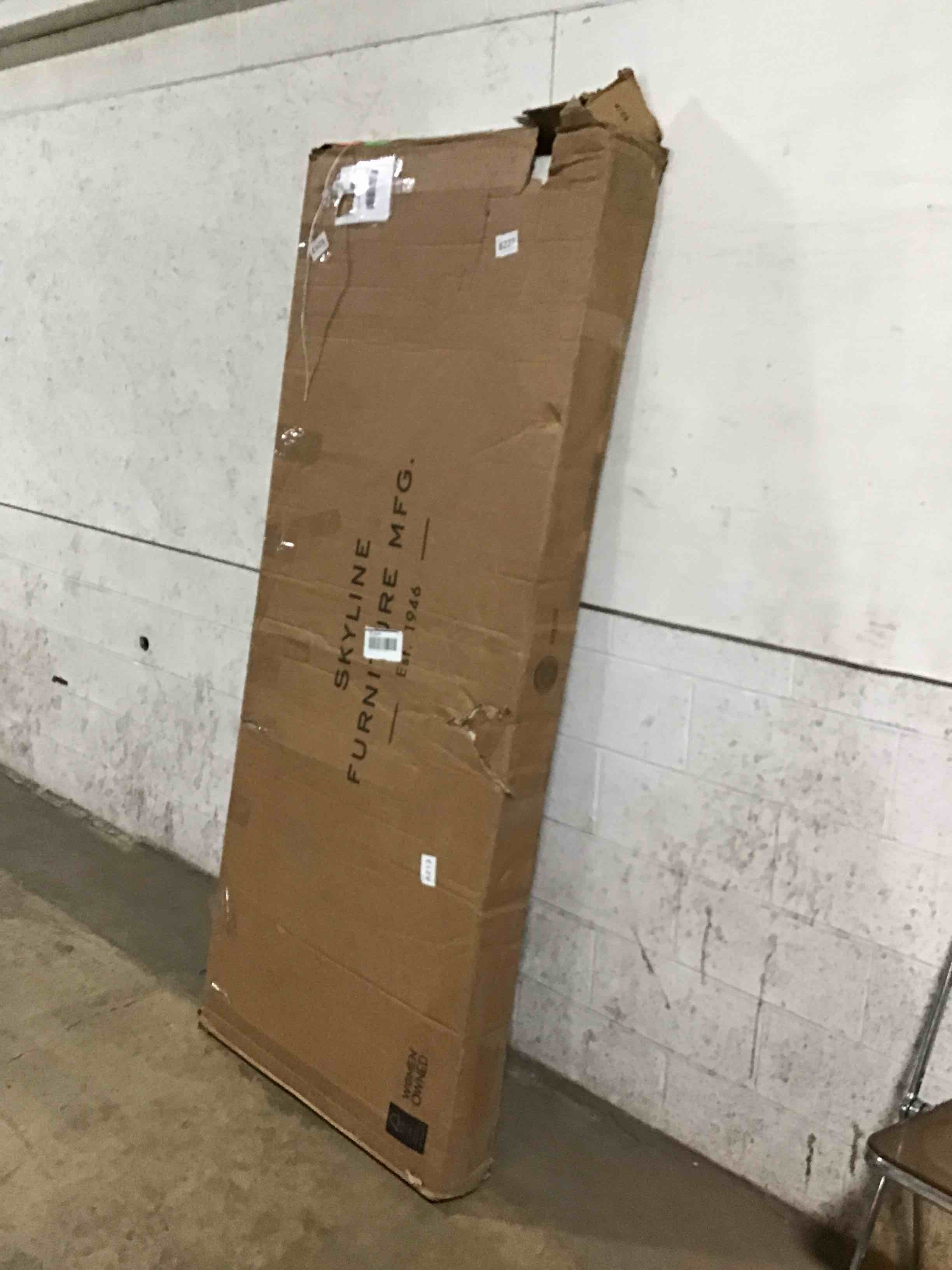 https://s3.amazonaws.com/lotting-images-prod/bidfta/ORG6648847_1726167711803.jpeg