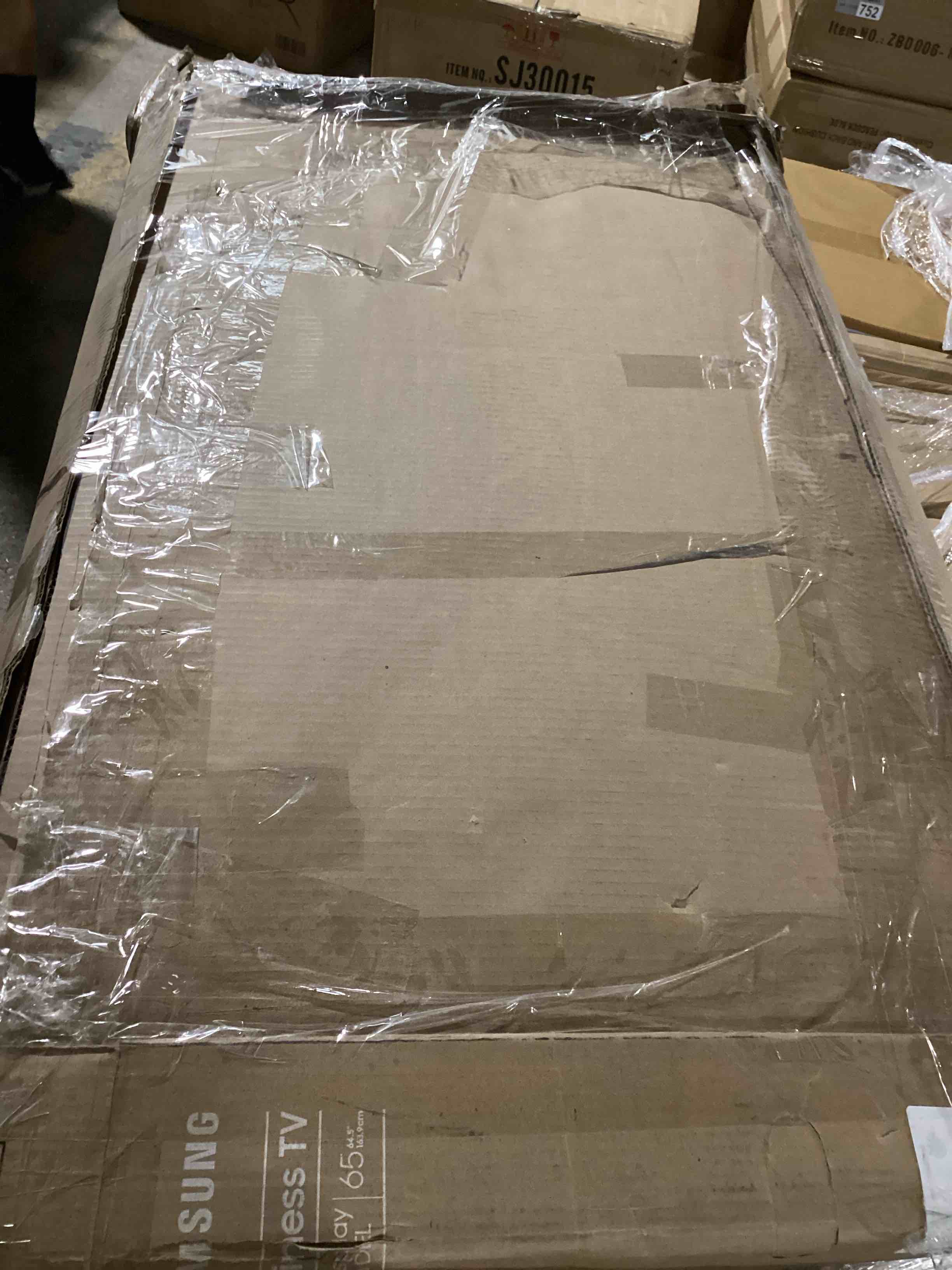 https://s3.amazonaws.com/lotting-images-prod/bidfta/ORG6652429_1727183266416.jpeg