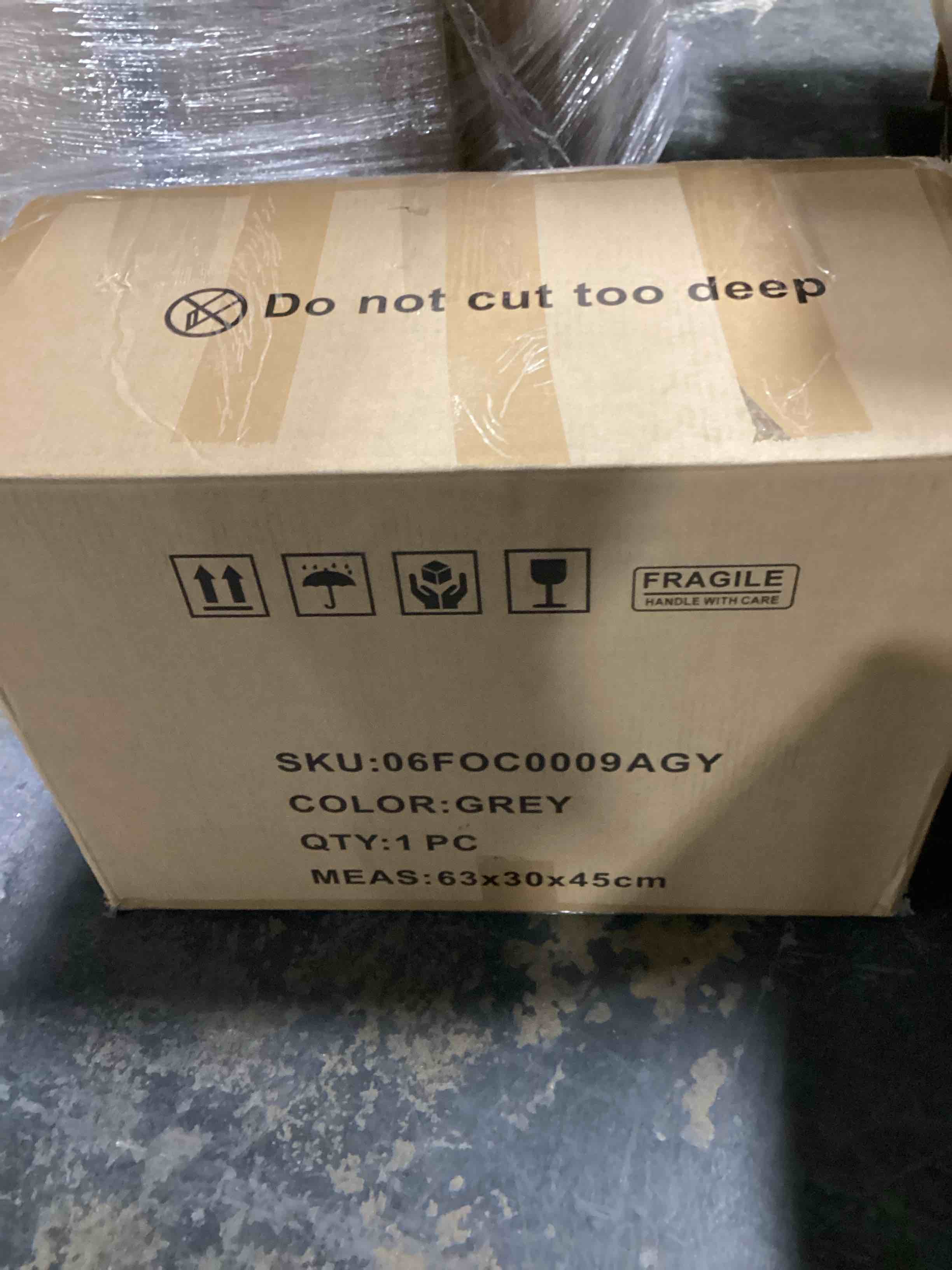 https://s3.amazonaws.com/lotting-images-prod/bidfta/ORG6652662_1728308874291.jpeg