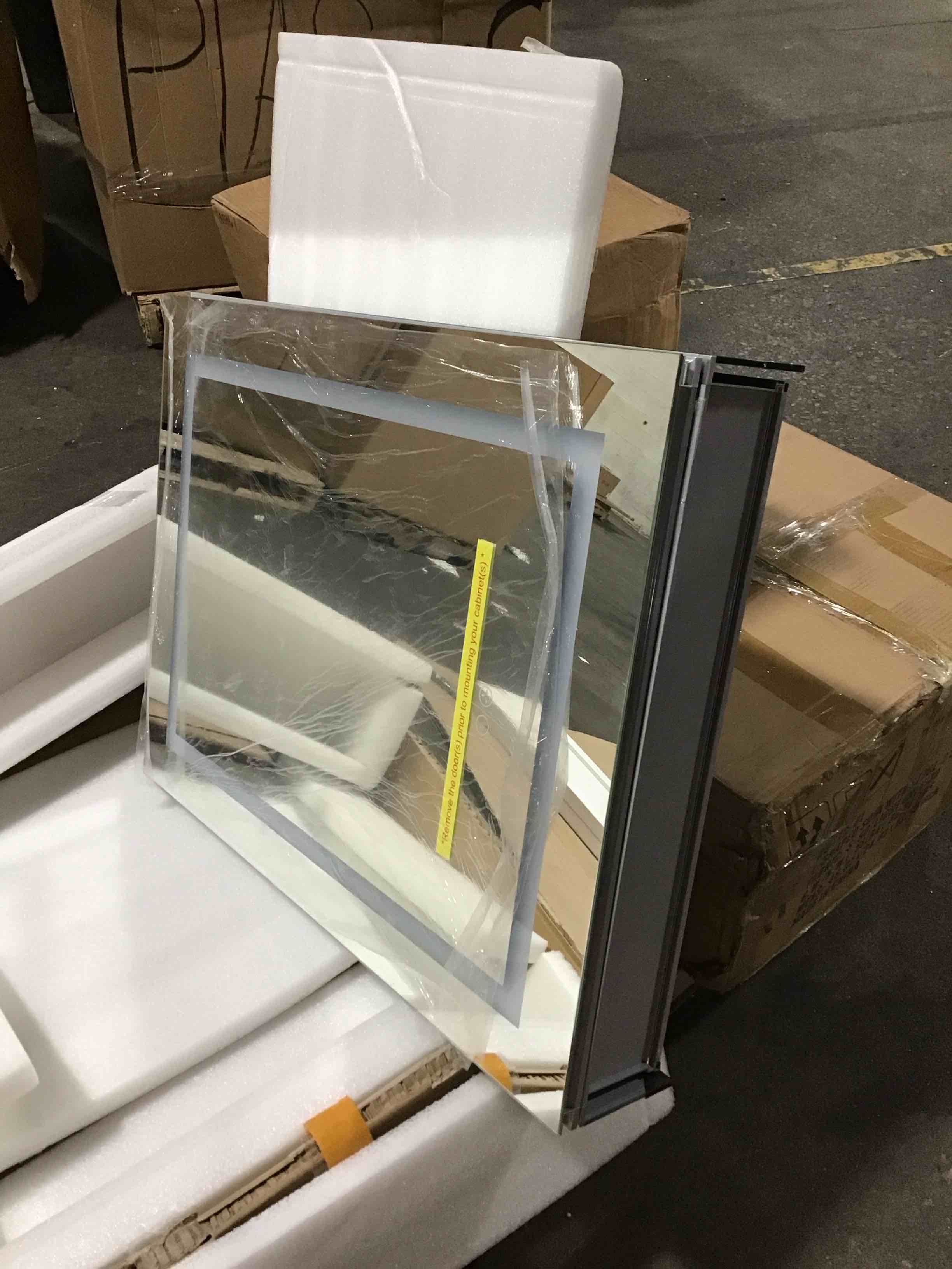 Recessed or Surface Mount Frameless LED Medicine with 3