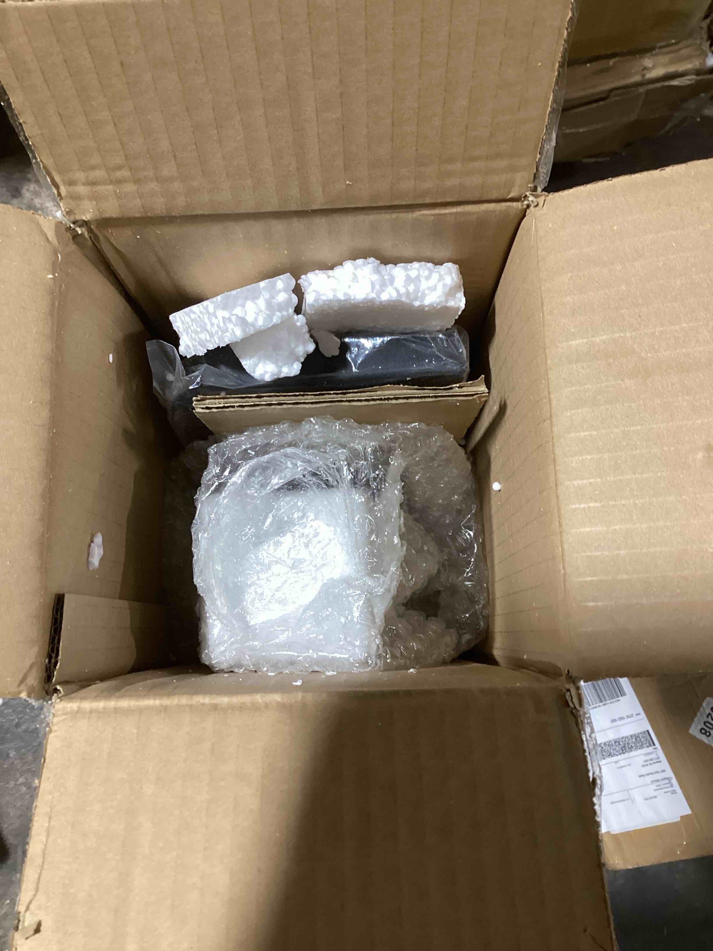 https://s3.amazonaws.com/lotting-images-prod/bidfta/ORG6653628_1727883765766.jpeg