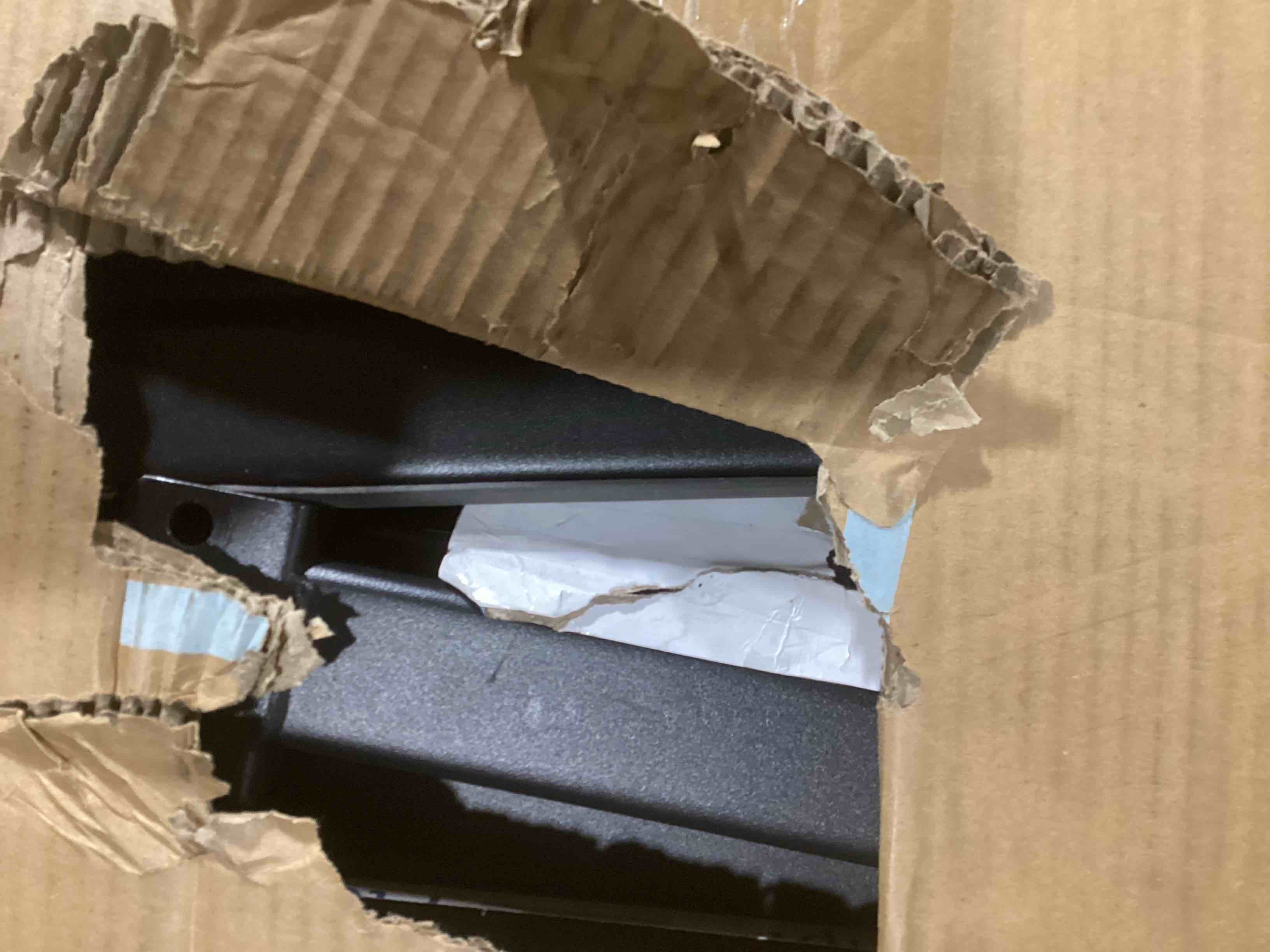 https://s3.amazonaws.com/lotting-images-prod/bidfta/ORG6653861_1728328907749.jpeg