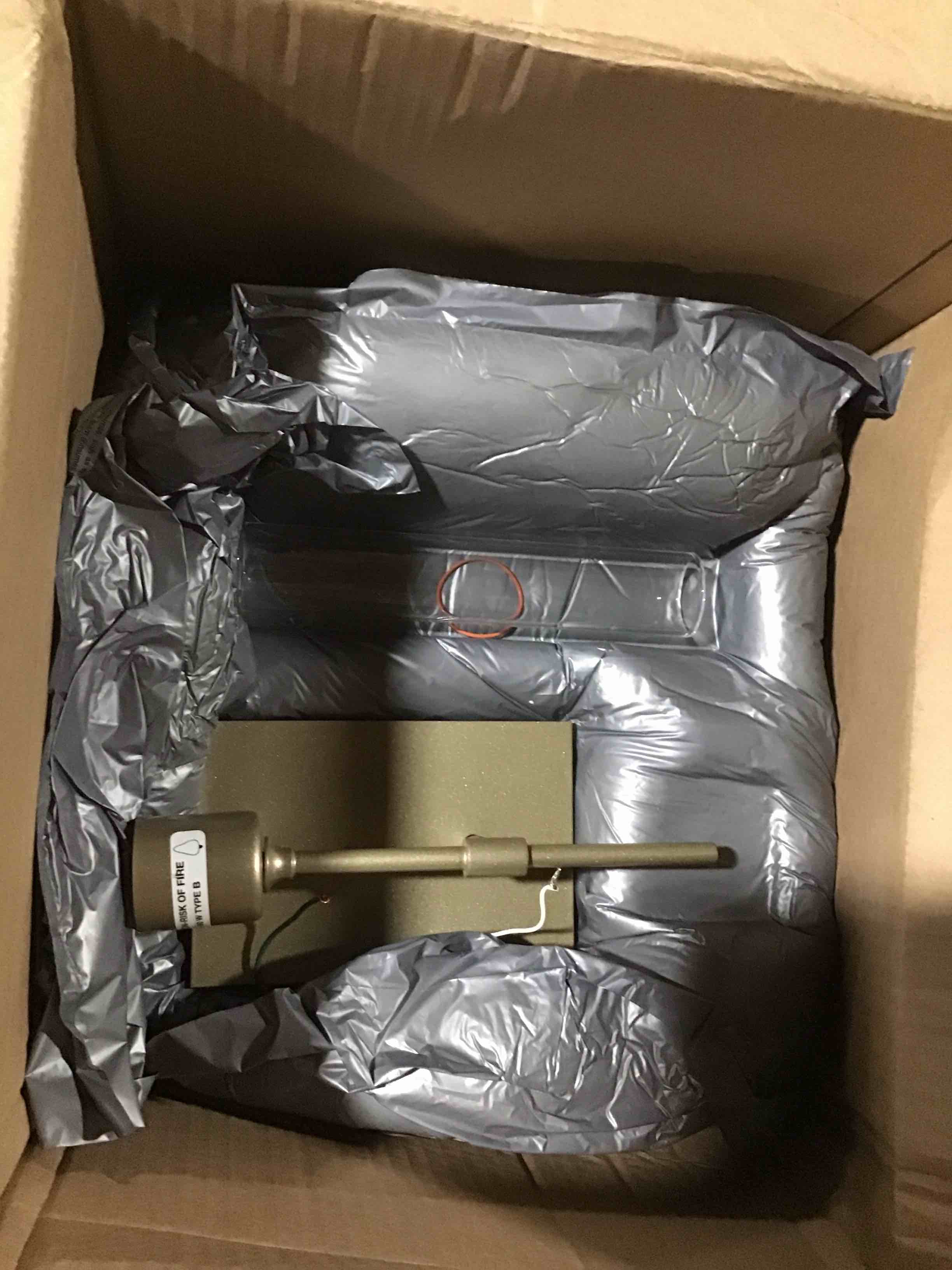 https://s3.amazonaws.com/lotting-images-prod/bidfta/ORG6655224_1726853559474.jpeg