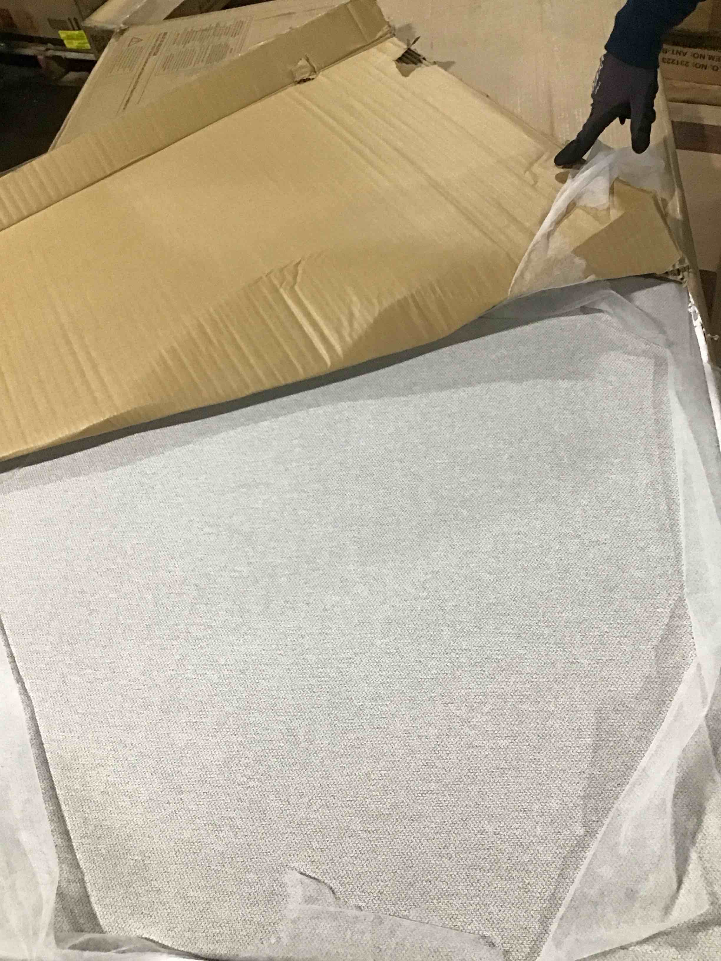 https://s3.amazonaws.com/lotting-images-prod/bidfta/ORG6655857_1728393742325.jpeg