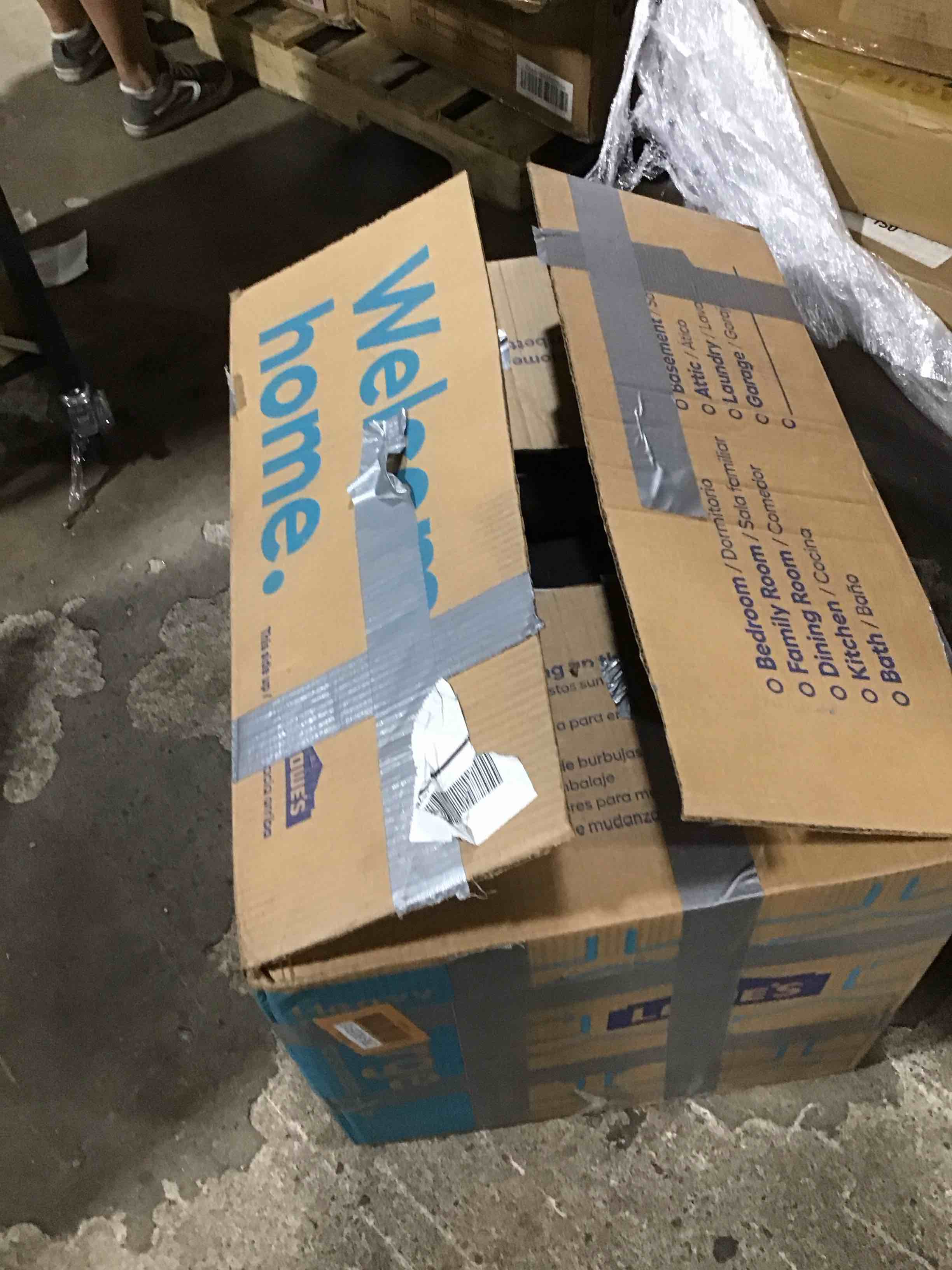 Beige Bahena 360° Swivel Bar Stools, Upholstered 27.95'' Counter Stool