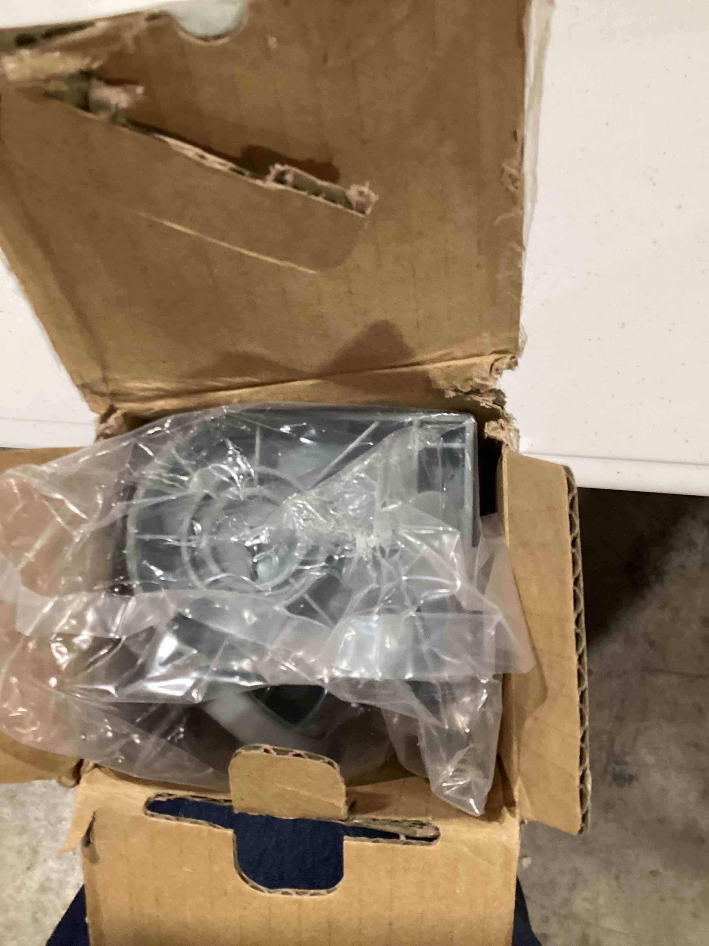 https://s3.amazonaws.com/lotting-images-prod/bidfta/ORG6657500_1722256466740.jpeg