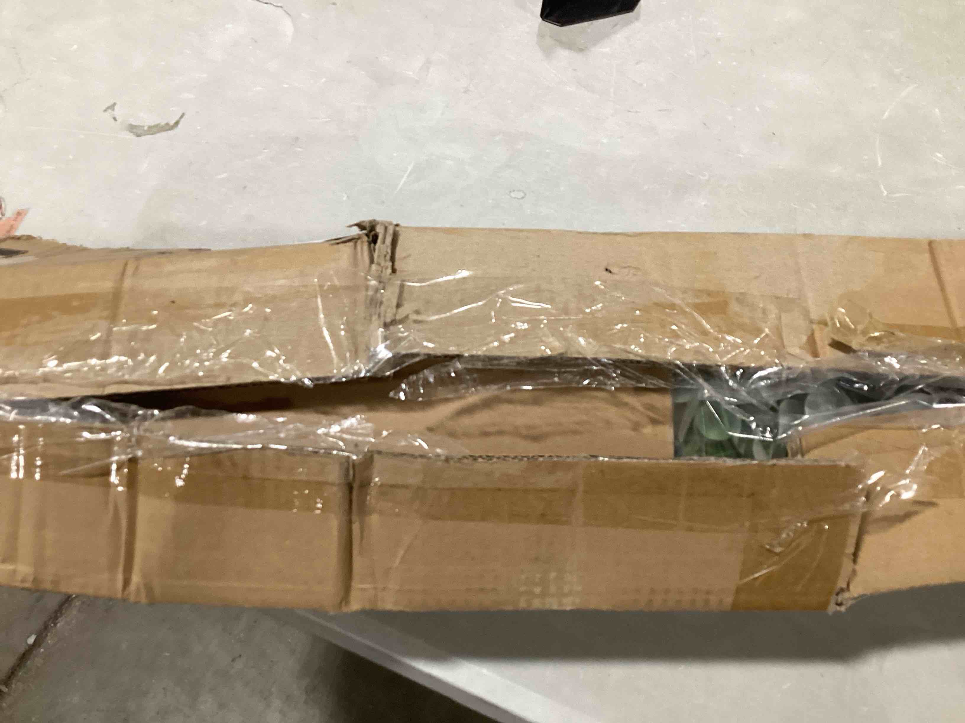 https://s3.amazonaws.com/lotting-images-prod/bidfta/ORG6657662_1722280969822.jpeg