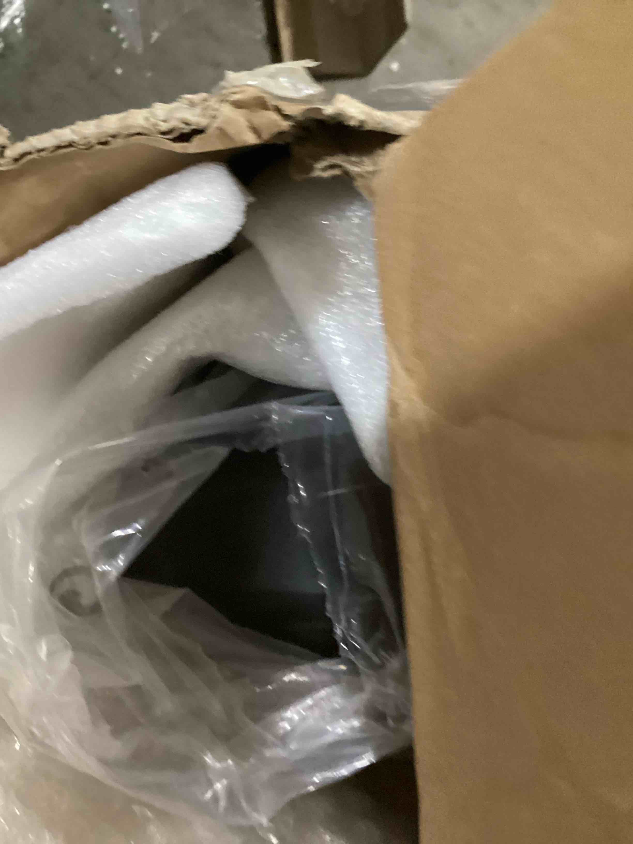 https://s3.amazonaws.com/lotting-images-prod/bidfta/ORG6658534_1723559355340.jpeg