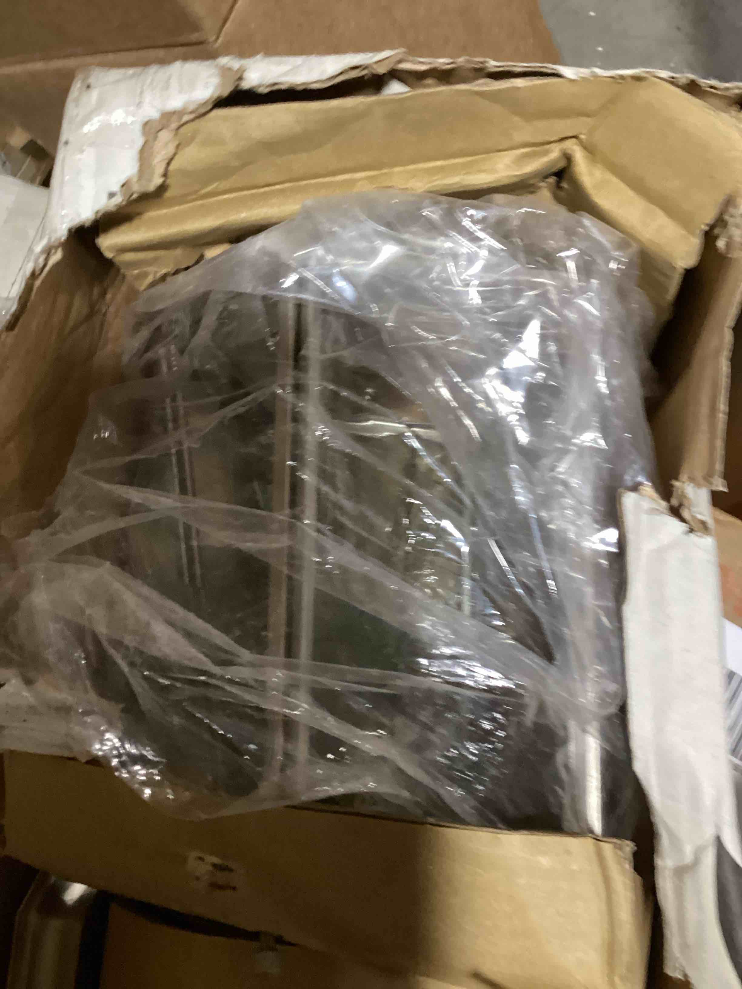 https://s3.amazonaws.com/lotting-images-prod/bidfta/ORG6658591_1723574278442.jpeg
